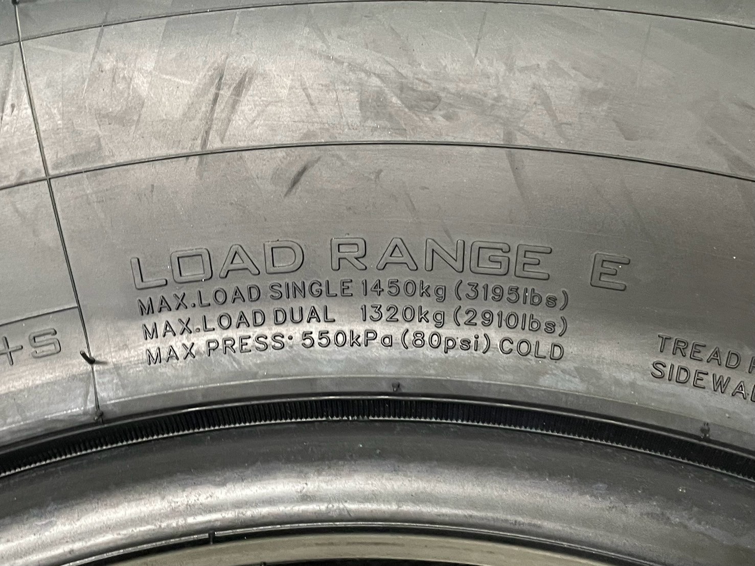 ยางดีสโตน DEESTONE Power Cruz AT412 265/70R16 ยางใหม่ปี2025