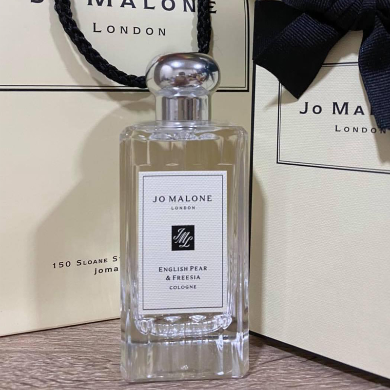 English Pear & Freesia กลิ่นหอมขายดีอันดับ 1 ของแบรนด์ Jo Malone London