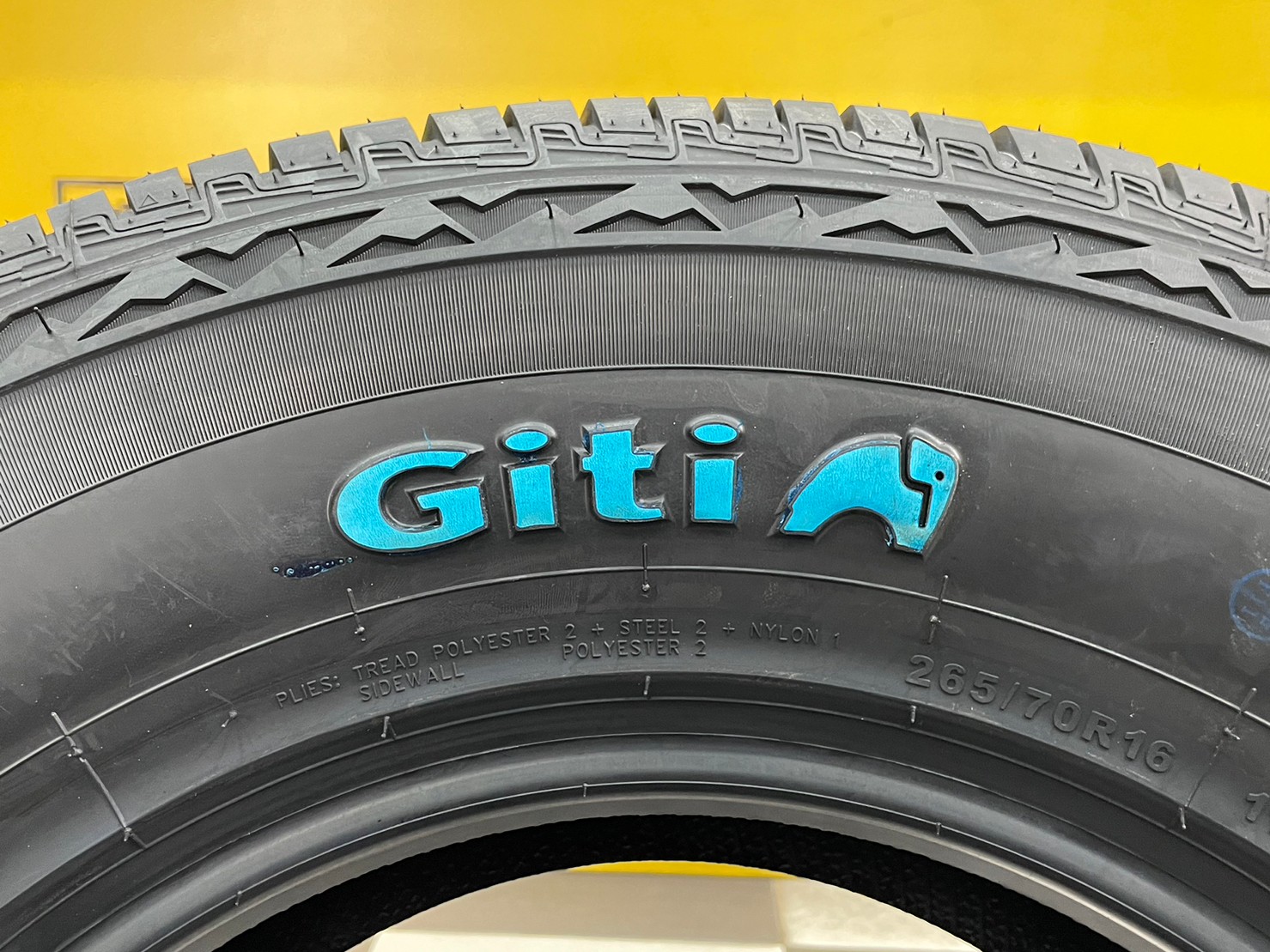 265/70R16 GITI 4x4 HT152 ยางทางเรียบตัวหนังสือสีขาว นุ่มเงียบ ยางรถยนต์คุณภาพดี สมรรถนะสูง ยางใหม่ปี2023