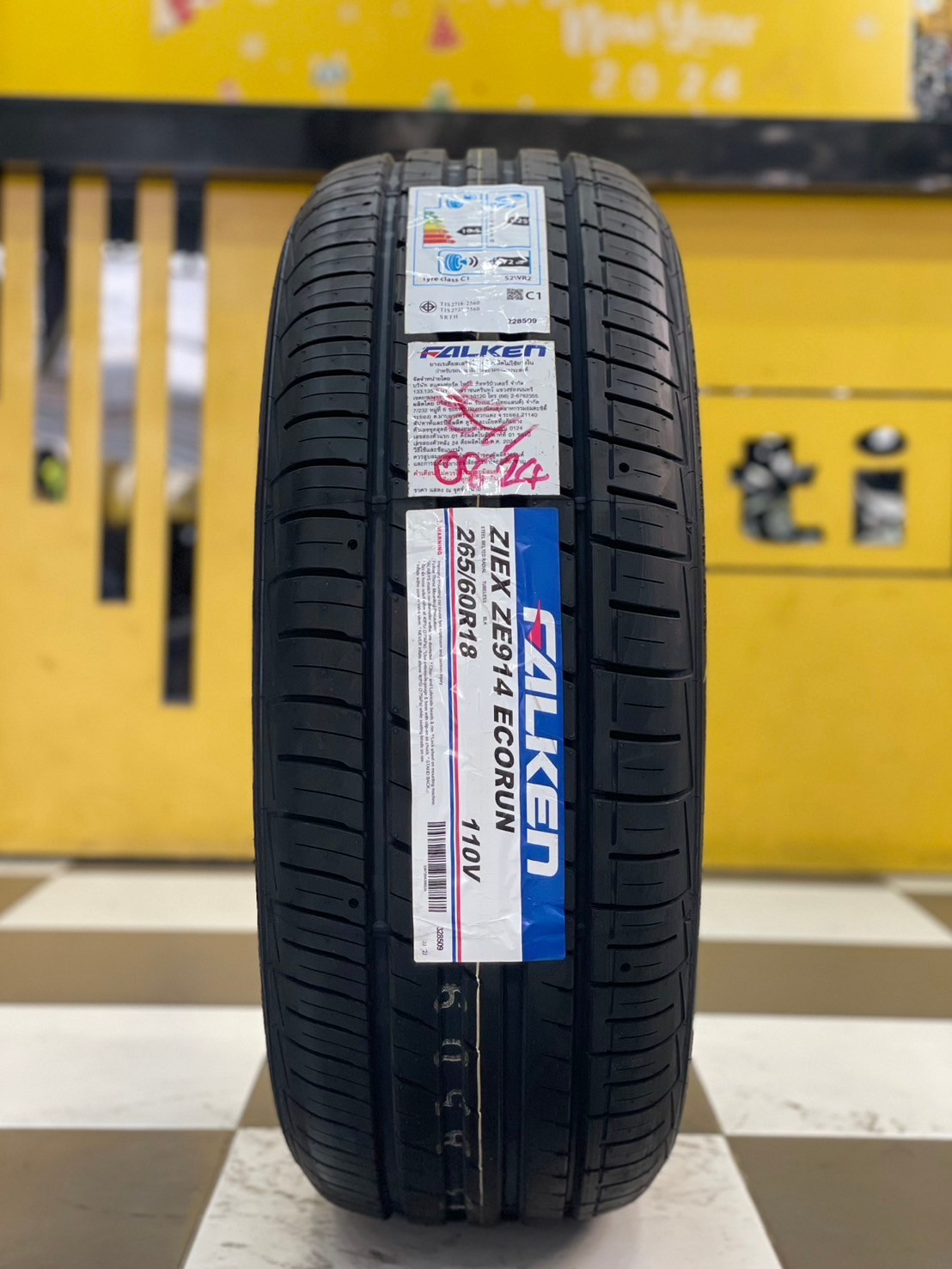 ยางใหม่ Falken ZE914 265/60R18 ยางใหม่ปี2024