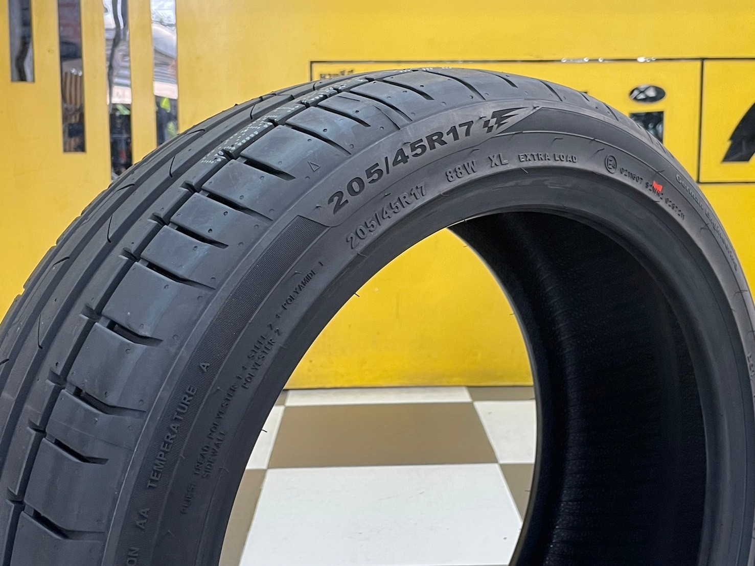GITI SPORT S2 205/45R17 ยางใหม่ปี2024