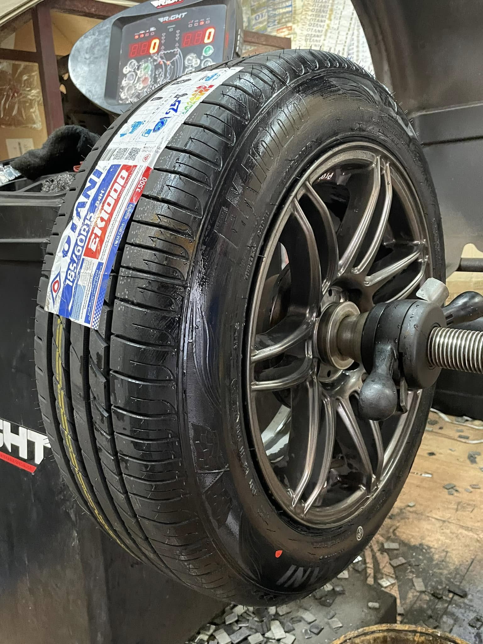 🚘 #TOYOTA_VIOS🛞เปลี่ยนยาง #OTANI #EK1000 185/60R15