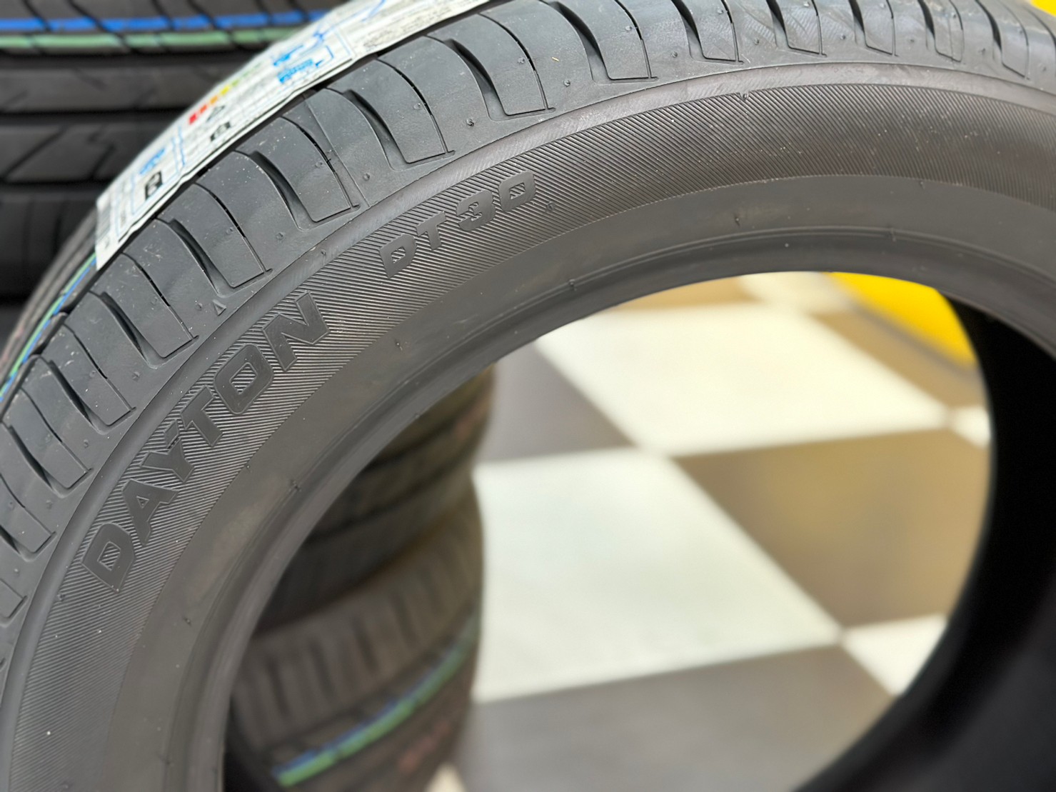 215/55R17 Dayton ผลิตโดยบริดจสโตน🇹🇭 ยางใหม่ปี2023 ยางมาตรฐาน มอก. คุณภาพดี นุ่มเงียบ