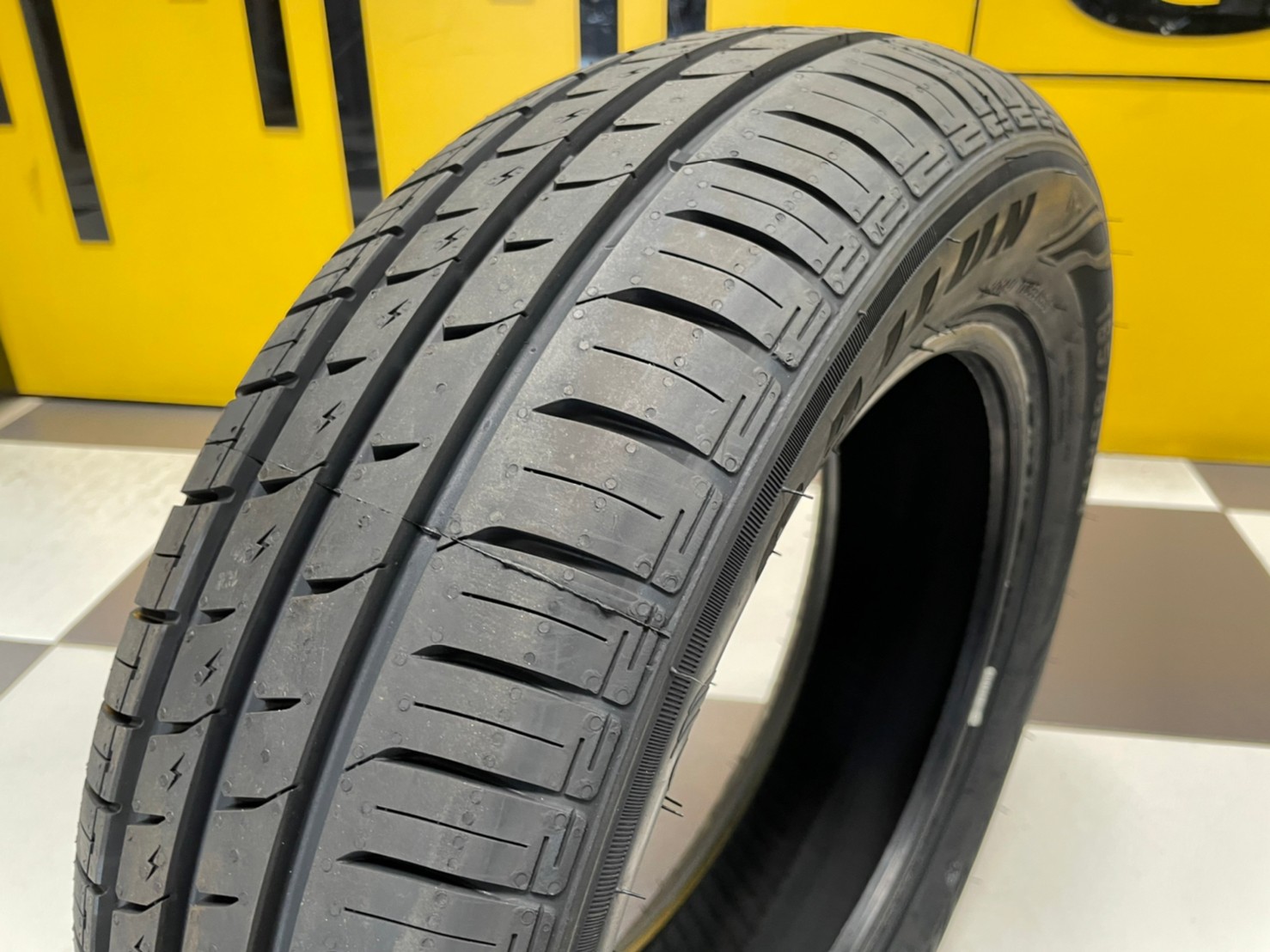 PROMOTION ยางใหม่ SAILUN ATREZZO ECO 165/65R14