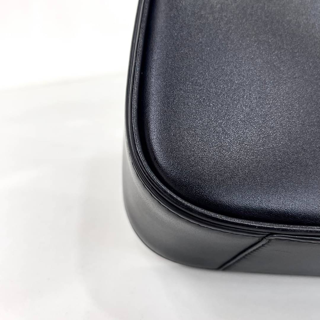 YSL Hobo bag 2021 มือสอง