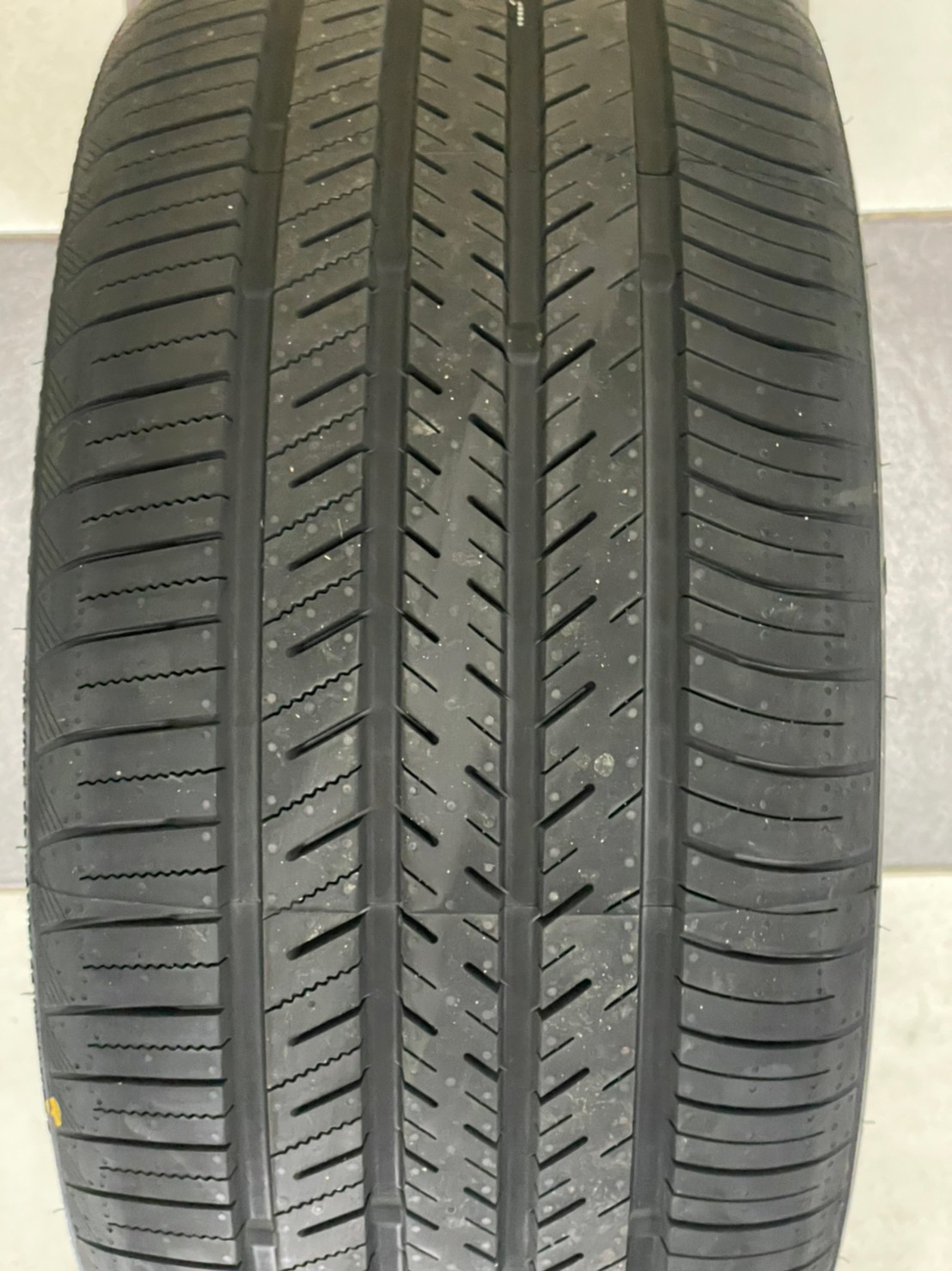 ATLAS FORCE UHP 255/35R18 ยางใหม่ปี 2022