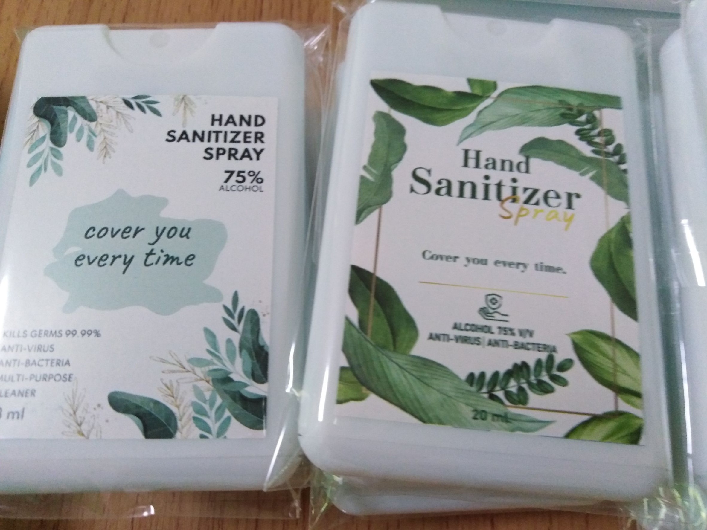 สเปรย์การ์ดแอลกอฮอล์พกพา 20 มล. ลายกรีนวินเทจ ใส่ถุงใส