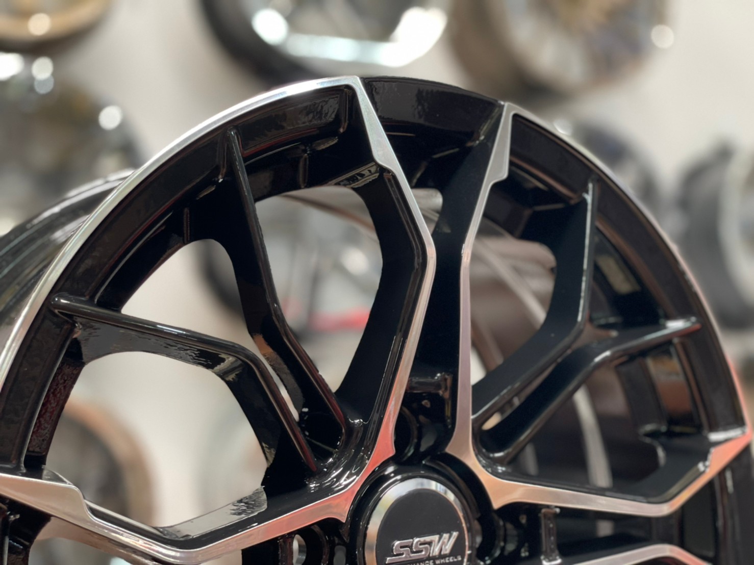 ล้อแม็กซ์ SSW S390 ล้อแม็กซ์ขอบ15 กว้าง6.5 ออฟ35 4รู100 สีดำหน้าเงา งานStamford Sport Wheel