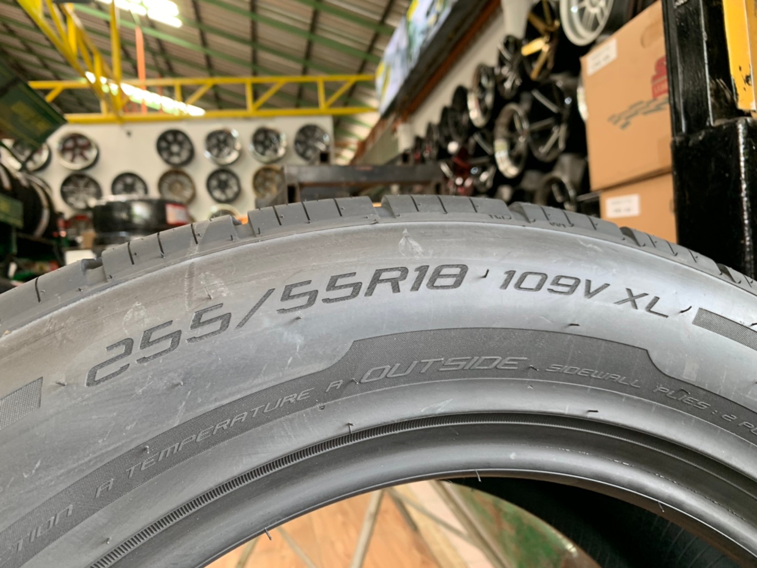ยางสปอร์ตเร้าใจ สายซิ่ง Lenso D-1SP 255/55R18 ยางใหม่ปี2021
