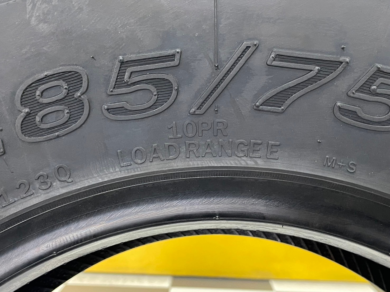 285/75R16 LINGLONG CROSSWIND MT ยางใหม่ปี2024