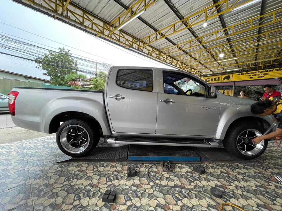 #ISUZU_D-MAX เปลี่ยนยาง #KINTO_V36_255/50R18 #ล้อแม็กซ์ใหม่ TORQ D1L 18X9.5 185X10.5 6X139.7 +25/+30