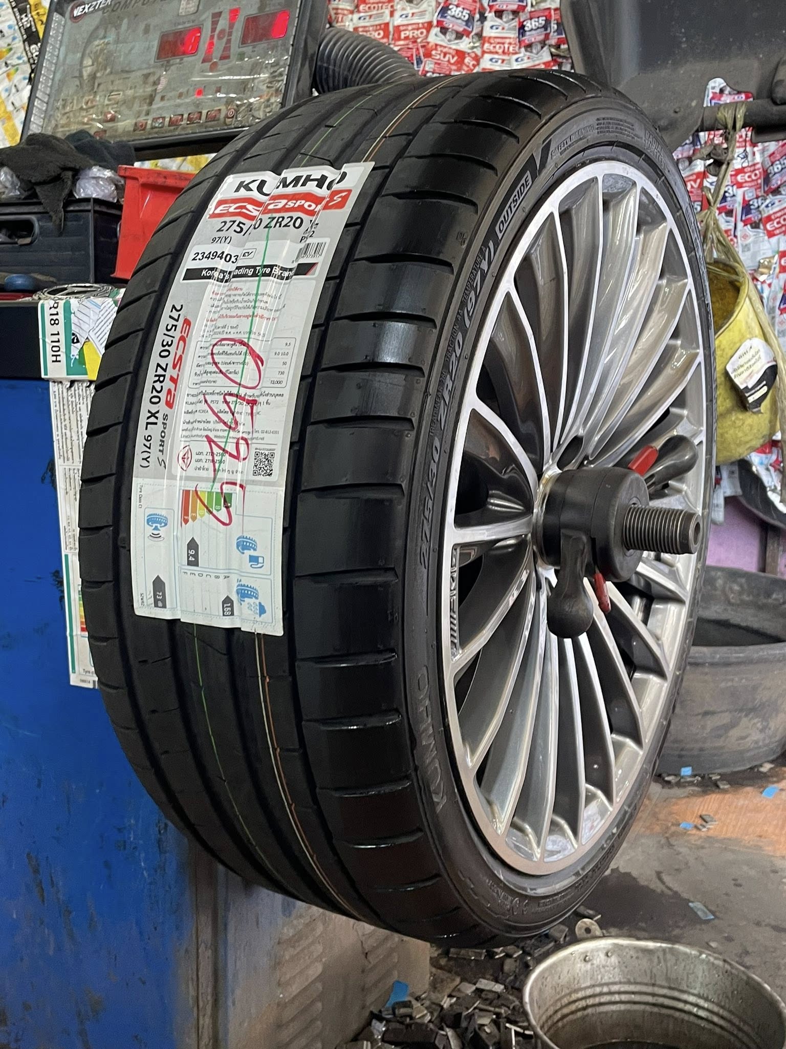 BENZ_CLS220d🚘เปลี่ยนยาง 🛞🐘#KUMHO_EcstaSport-S_245/35R20 ❤️ 🛞#KUMHO_EcstaSport-S_275/30R20