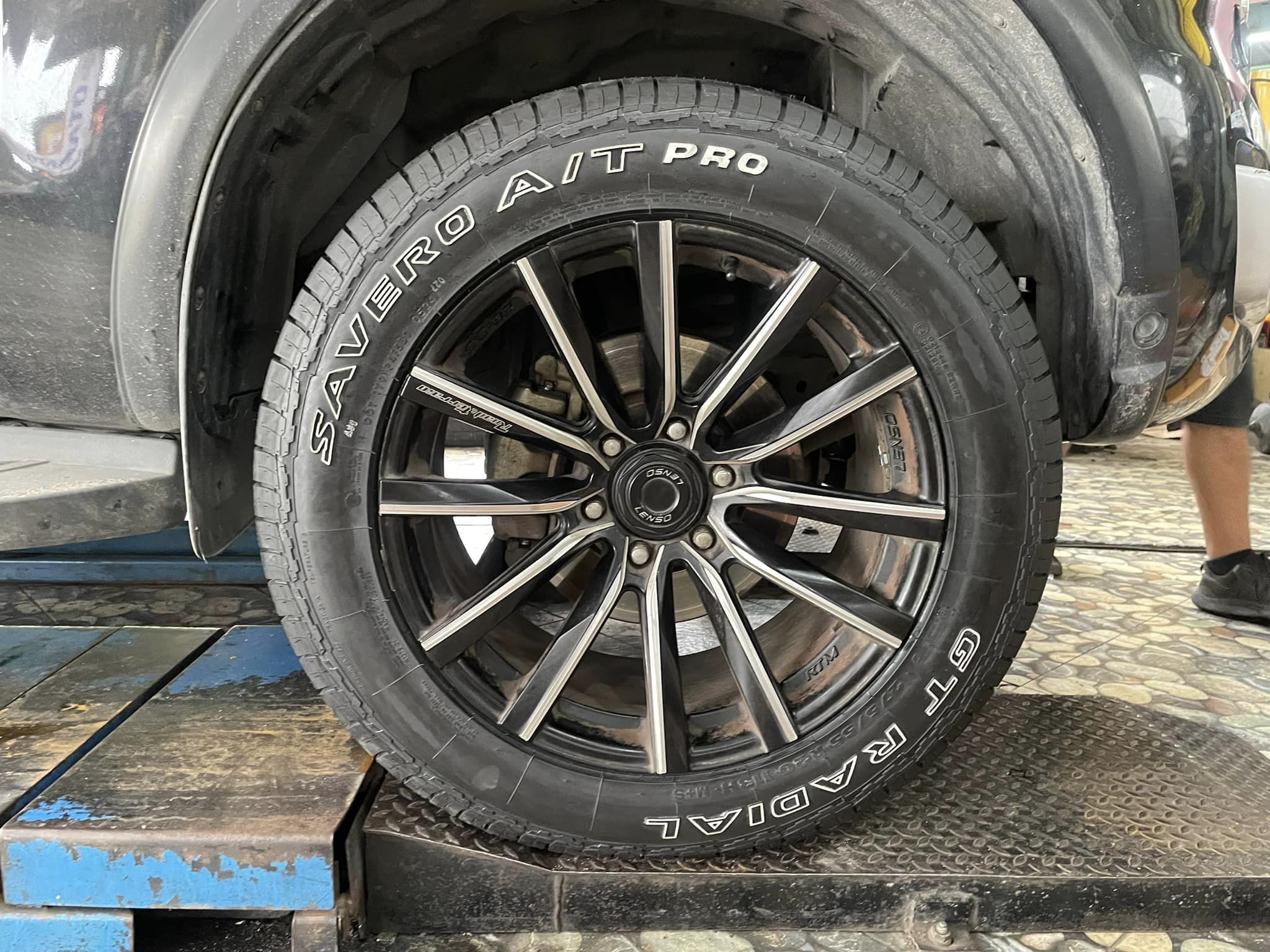 🚘 #FORD_EVERESTเปลี่ยนยาง 🛞 #GT RADIALSAVERO A/T PRO 275/55R20