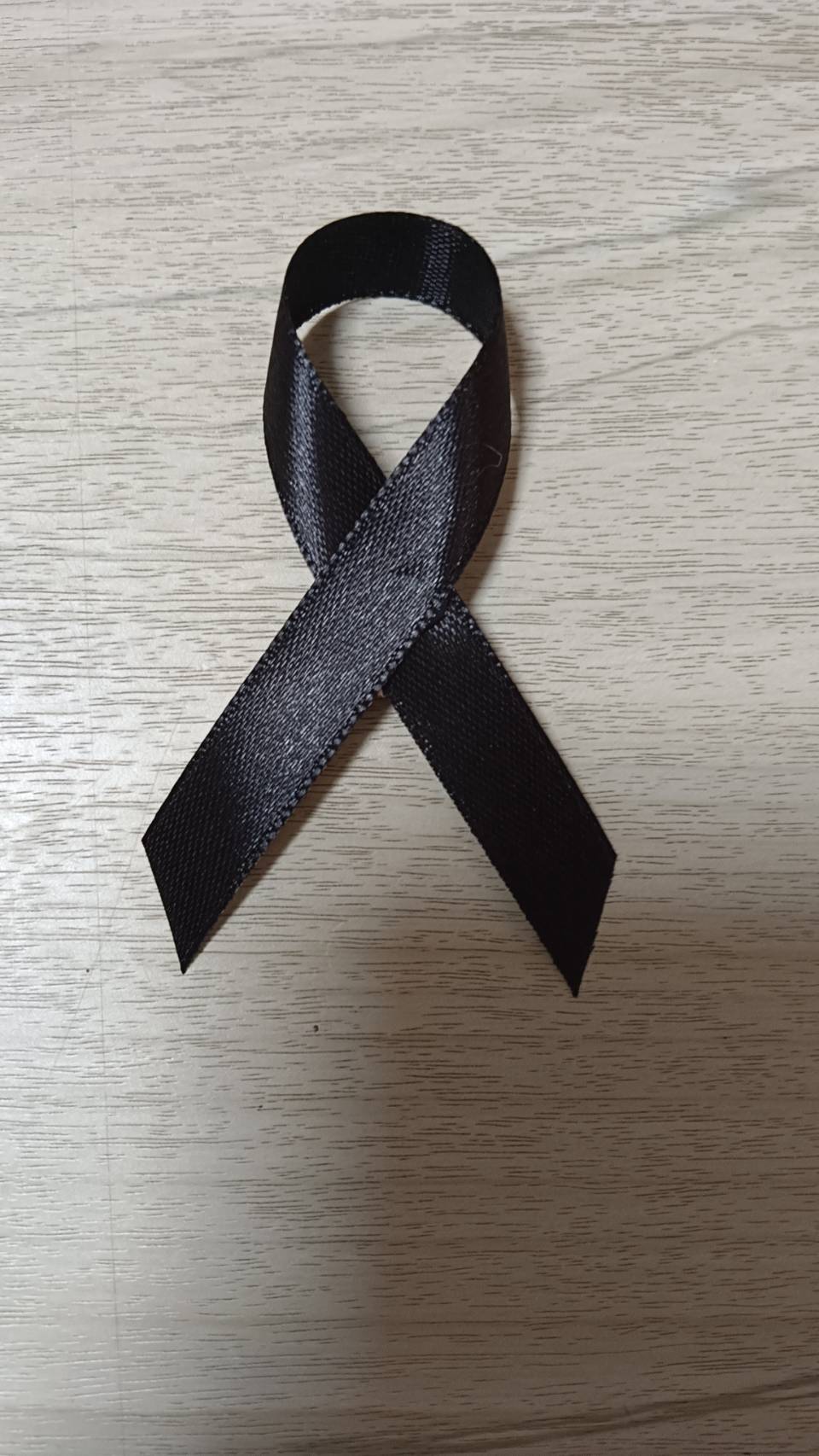 โบว์ดำไว้อาลัย