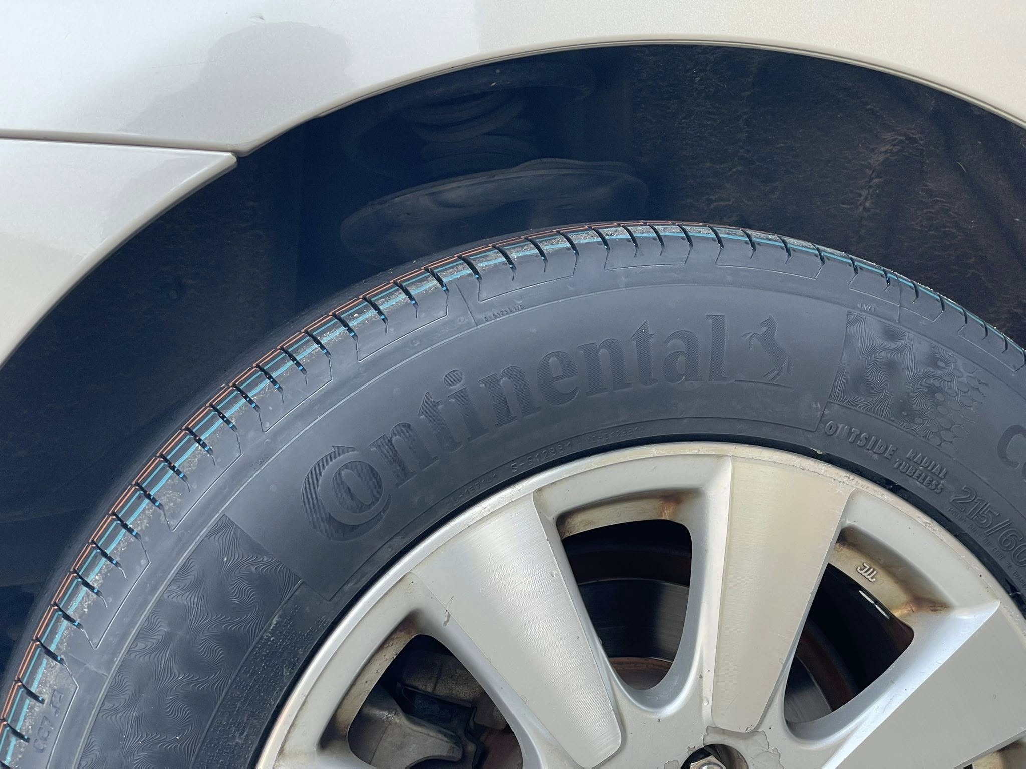 #TOYOTA_CAMRY🚘เปลี่ยนยาง 🛞🐘#Continental_CC7_215/60R16 ❤️ 🛞 #บริการตั้งศูนย์ล้อ