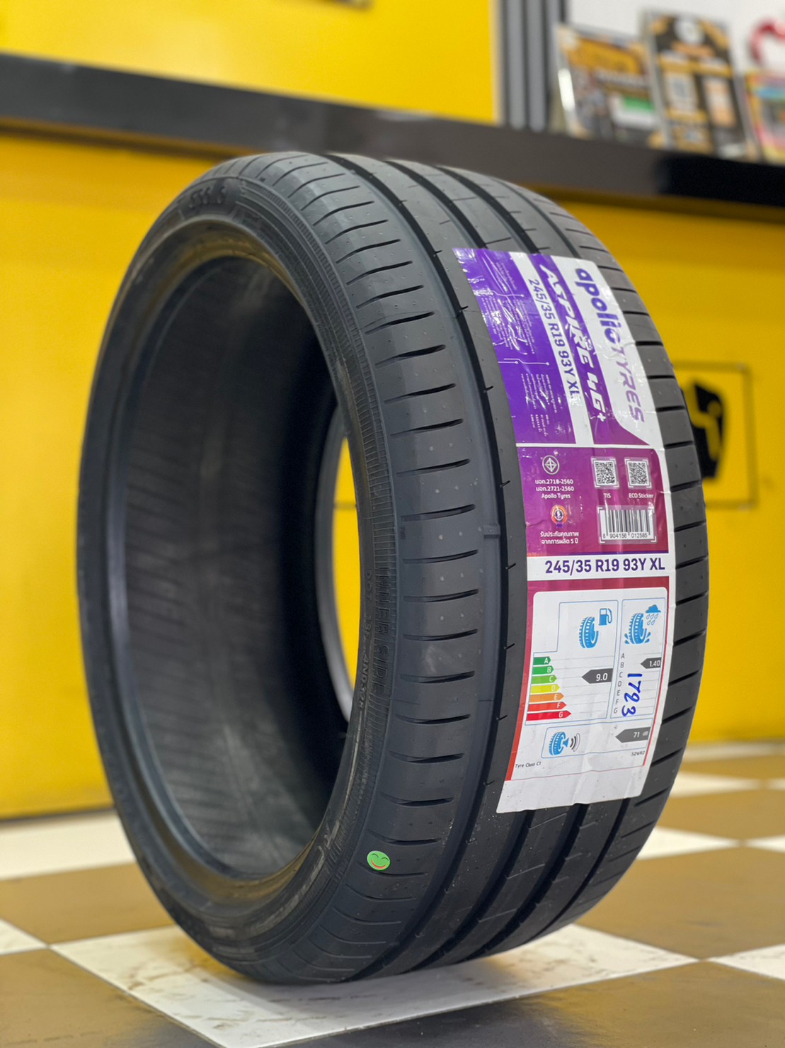 Apollo 245/35R19 Aspire4G ยางใหม่ปี2023