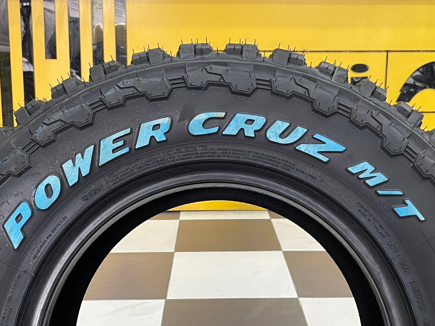 ยางใหม่ 245/75R16 Deestone Power Cruz รุ่น MUD TERRAIN - MT431 (แก้มขาว) ยางใหม่ปี2024
