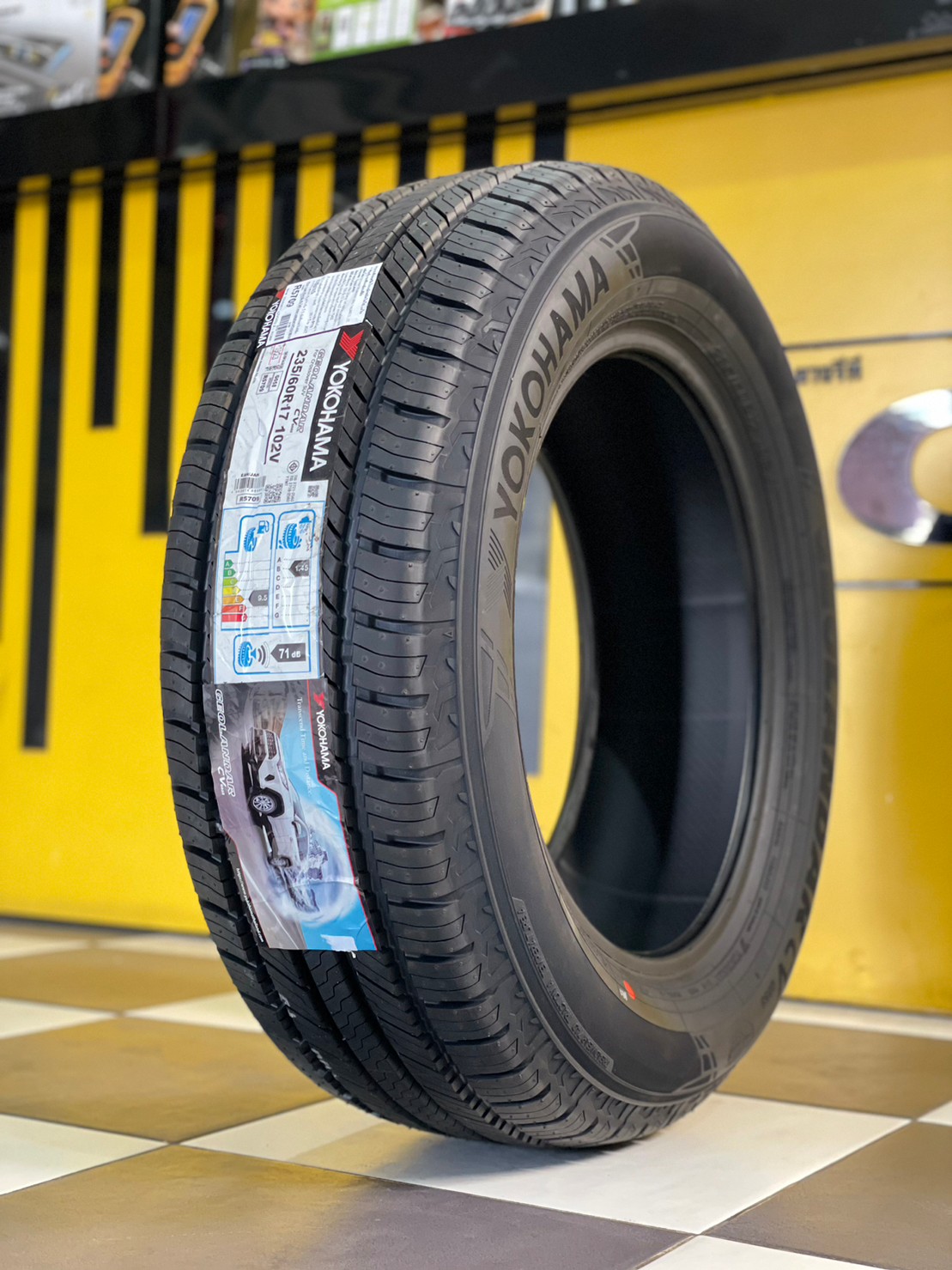 ยางใหม่ YOKOHAMA Geolandar CV G058 235/60R17 ยางปี2023