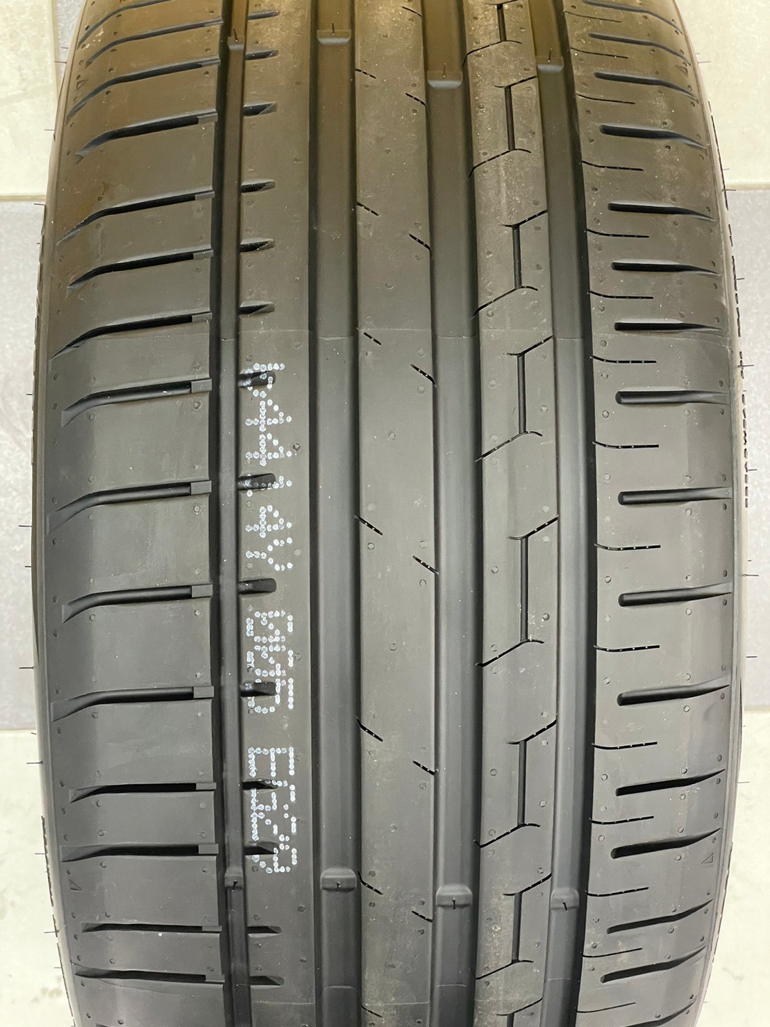 ยางใหม่GT Sport Active2 ขนาดยาง 255/35R18 ยางใหม่ปี2023