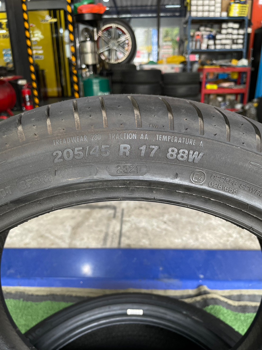 Apollo Aspire4G 205/45R17 ยางใหม่ปี21 (มี2เส้น)