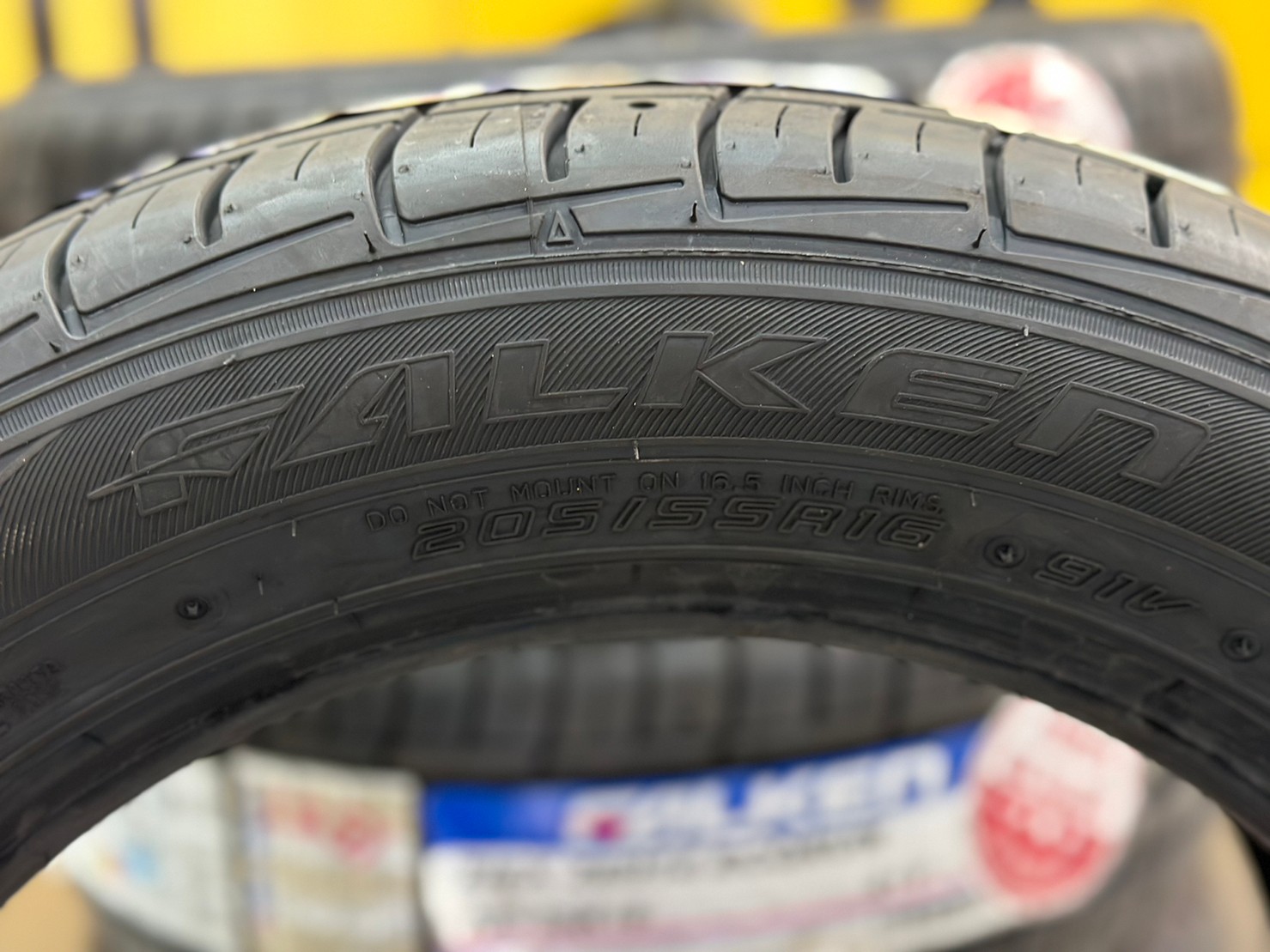 ยางใหม่ Falken ZE914 205/55R16 ยางใหม่ปี2023