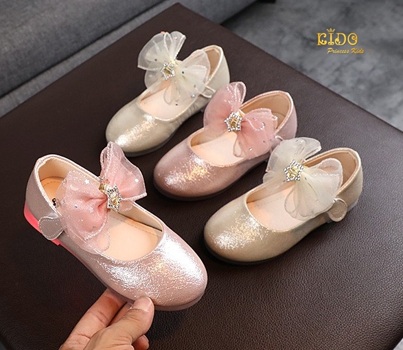 sรองเท้าเด็กออกงาน*มีหน้าร้านอยู่รัชดา ลองได้ เปลี่ยนได้ *H108สีครีม สีชมพู หน้าโบว์ที่เท้า