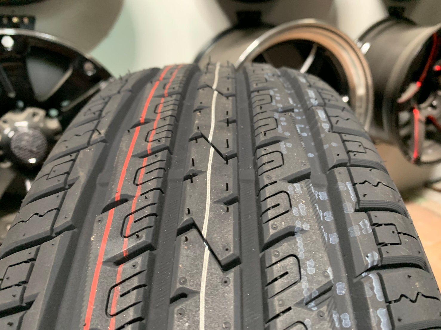 225/65R17 Deestone Payak HT603 ยางคุณภาพดี นุ่มเงียบ ยางใหม่ปี2020