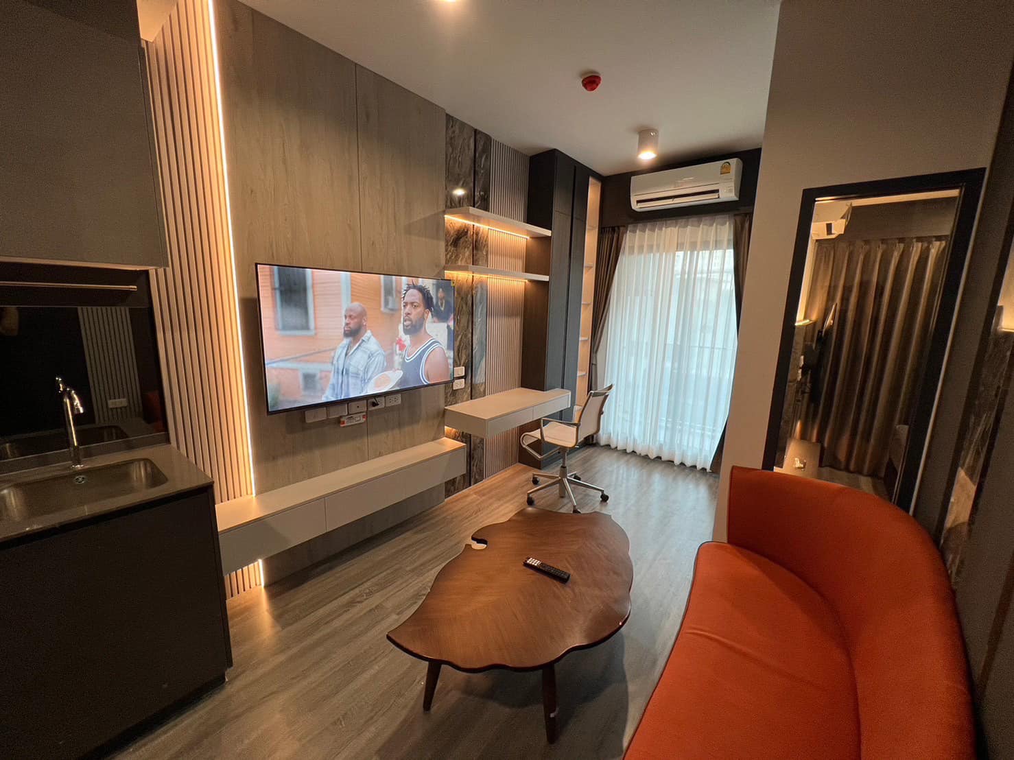 *FOR RENT* IDEO จุฬา-สามย่าน ห้องสวยแต่งครบ ใกล้ MRT สามย่าน 450 ม.