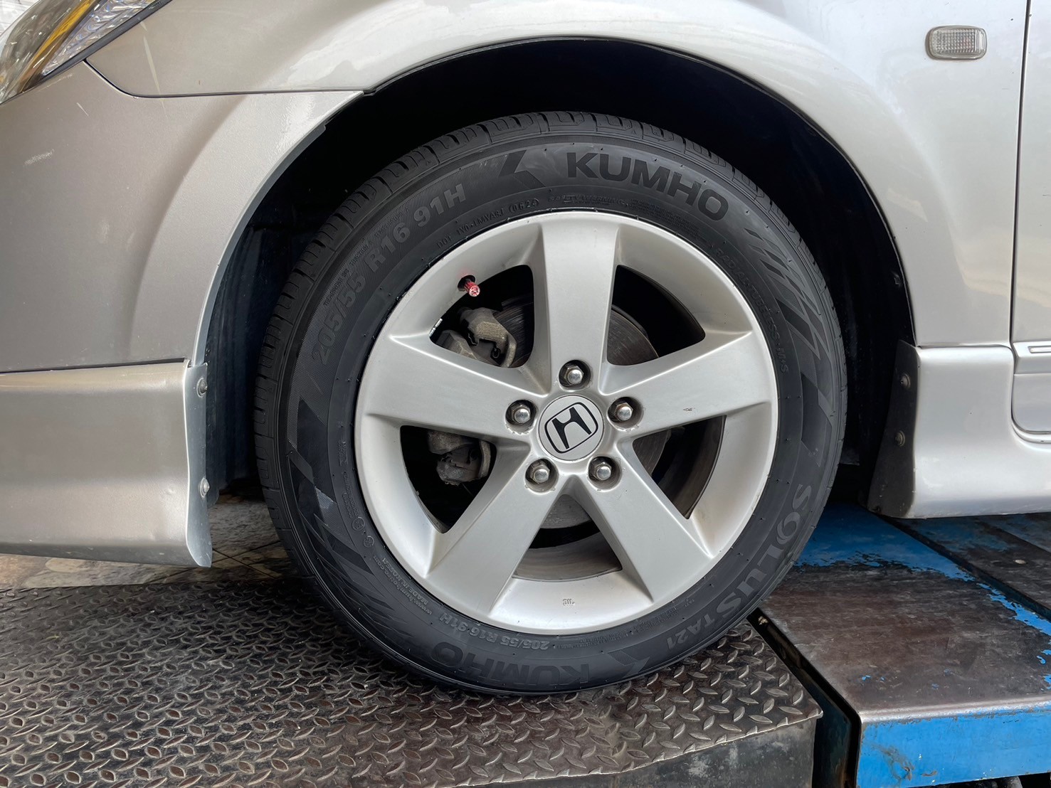 🚘 #Honda Civic ติดตั้งยาง #ยางใหม่คัมโฮ #Kumho #TA21 205/55R16 ยางใหม่ปี2024