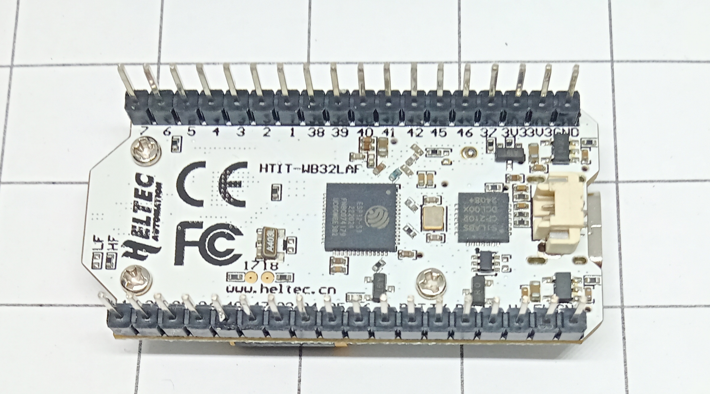 Heltec ESP32S3 Wifi LoRa Oled V.3.2 เสากลมบัดกรีขาไว้แล้ว