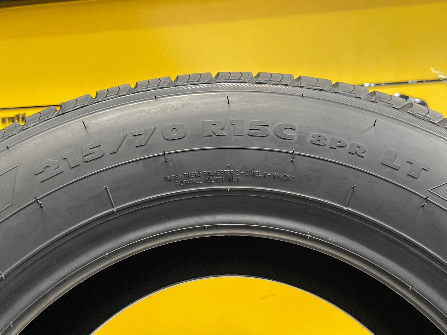 GT RADIAL ยางรถยนต์ รุ่น MAXMILER PRO 215/70R15 ยางใหม่ปี2023