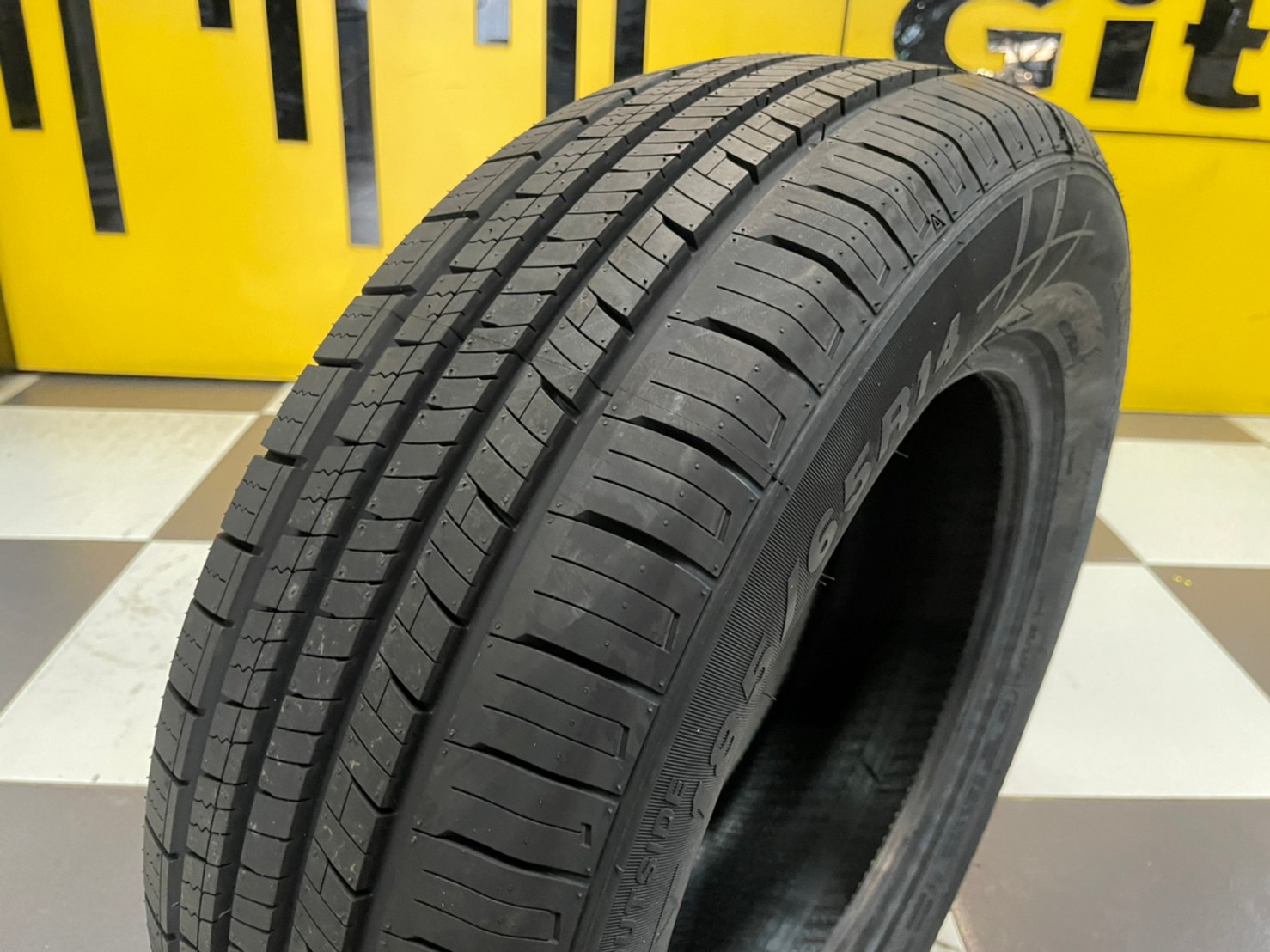 🛞 ยางใหม่AUSTONE SP602 185/65R14 ยางใหม่ปี2025