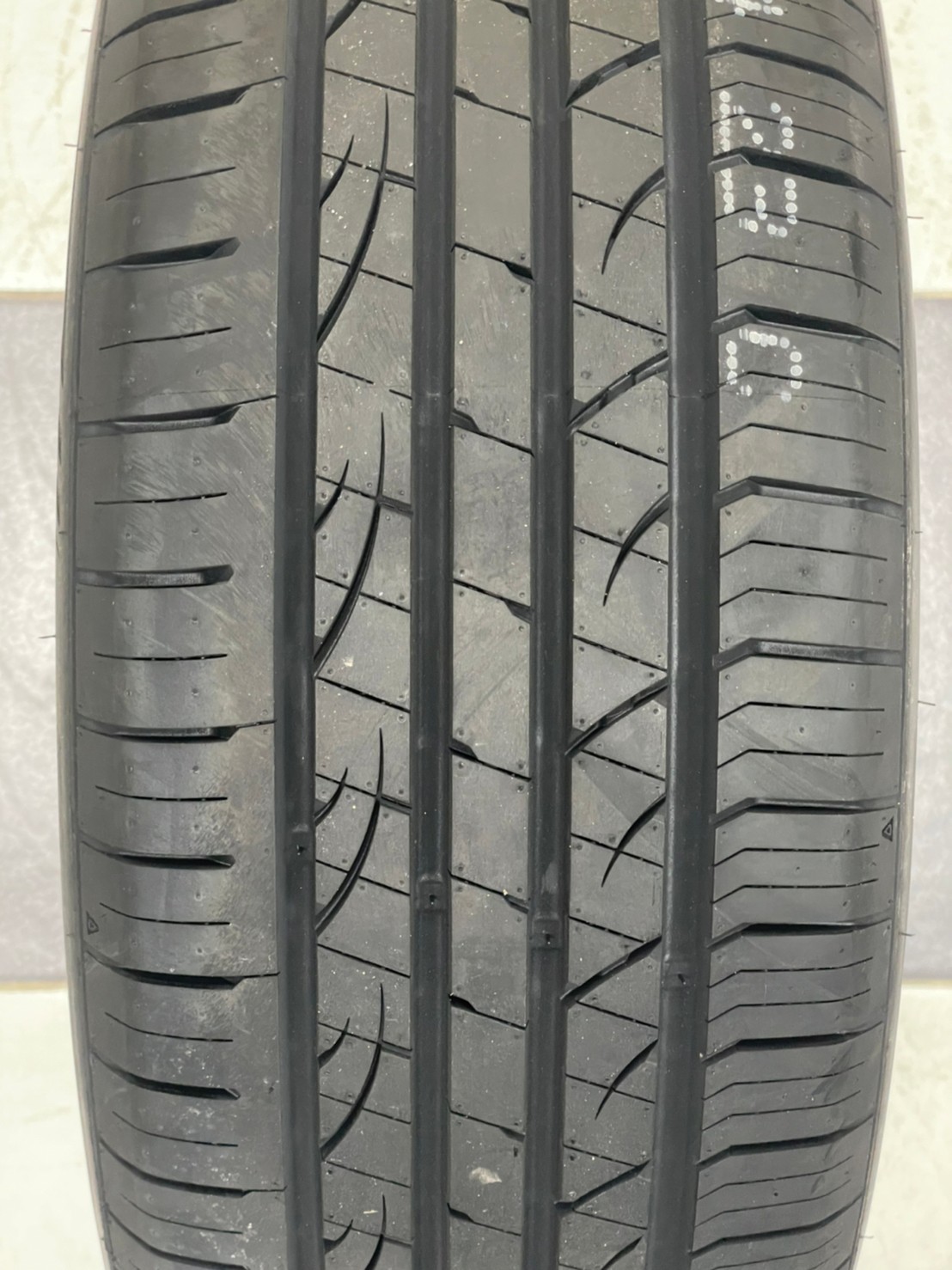 215/55R17ยางใหม่AUSTONE SP602 ยางผลิตไทย คุ้มค่ารับประกันบาดบวมเบียดตำ365วันเคลมฟรี ยางใหม่ปี2022