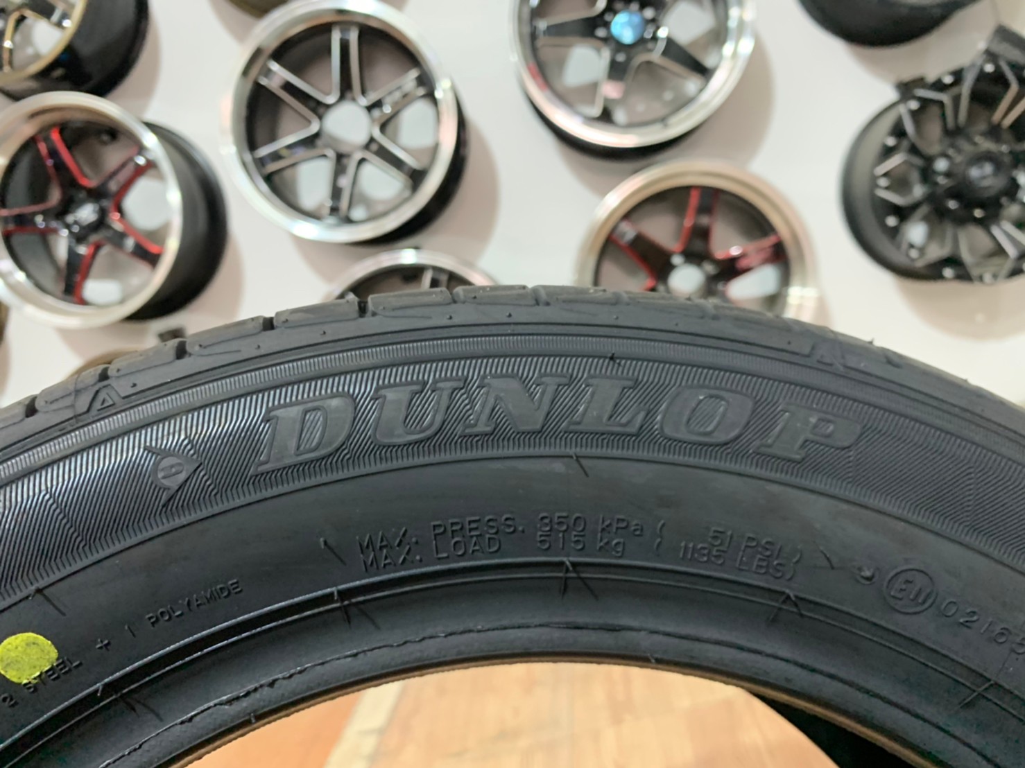 ยางใหม่สปอร์ต DUNLOP LM705 195/55R15 ยางใหม่ปี2021