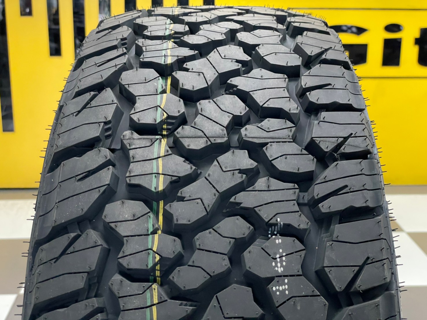 OTANI SA2000 275/55R20 ยางใหม่ปี2023