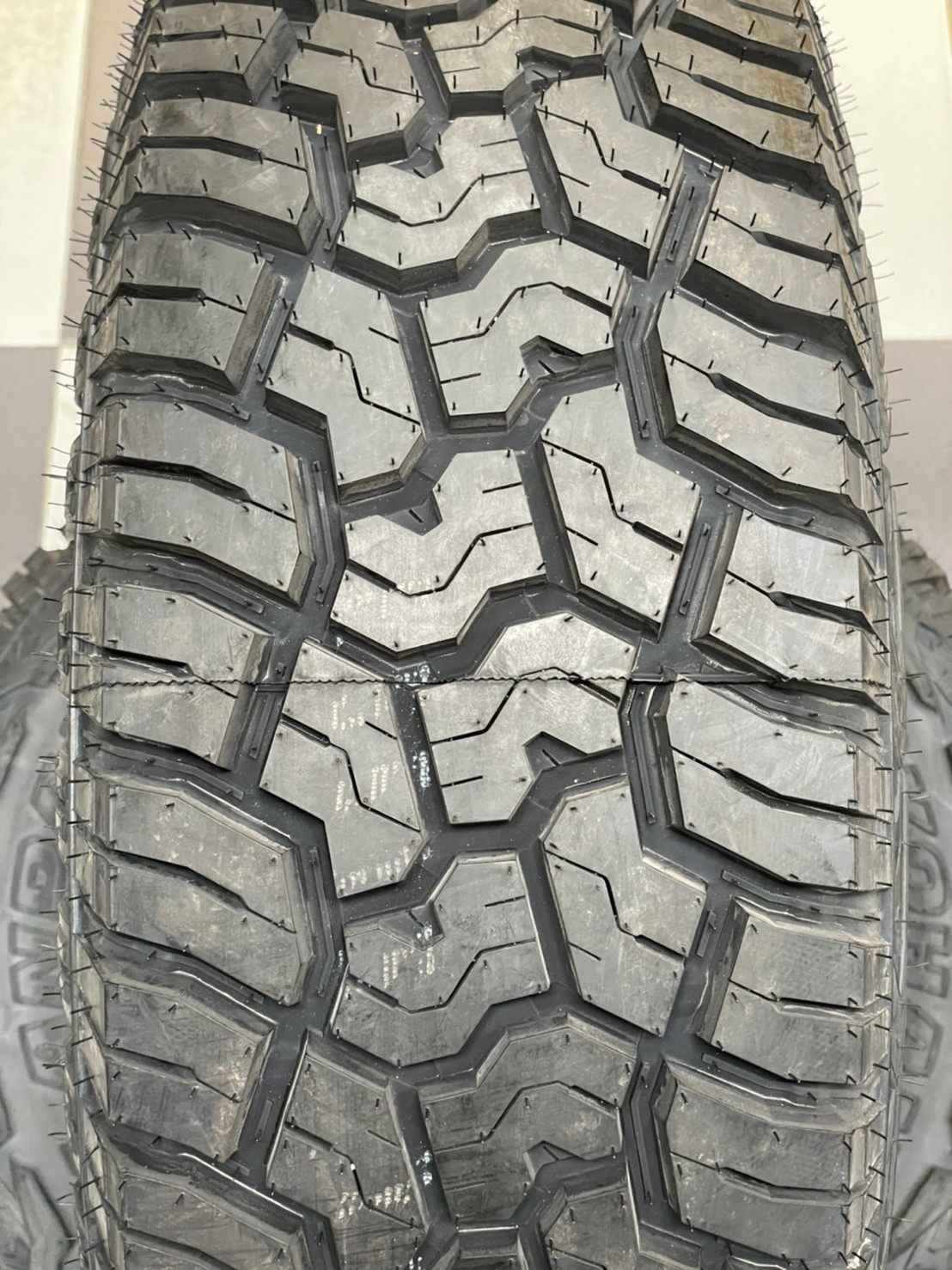 YOKOHAMA รุ่น GEOLANDAR X-AT G016 265/70R17 ยางใหม่ปี2022