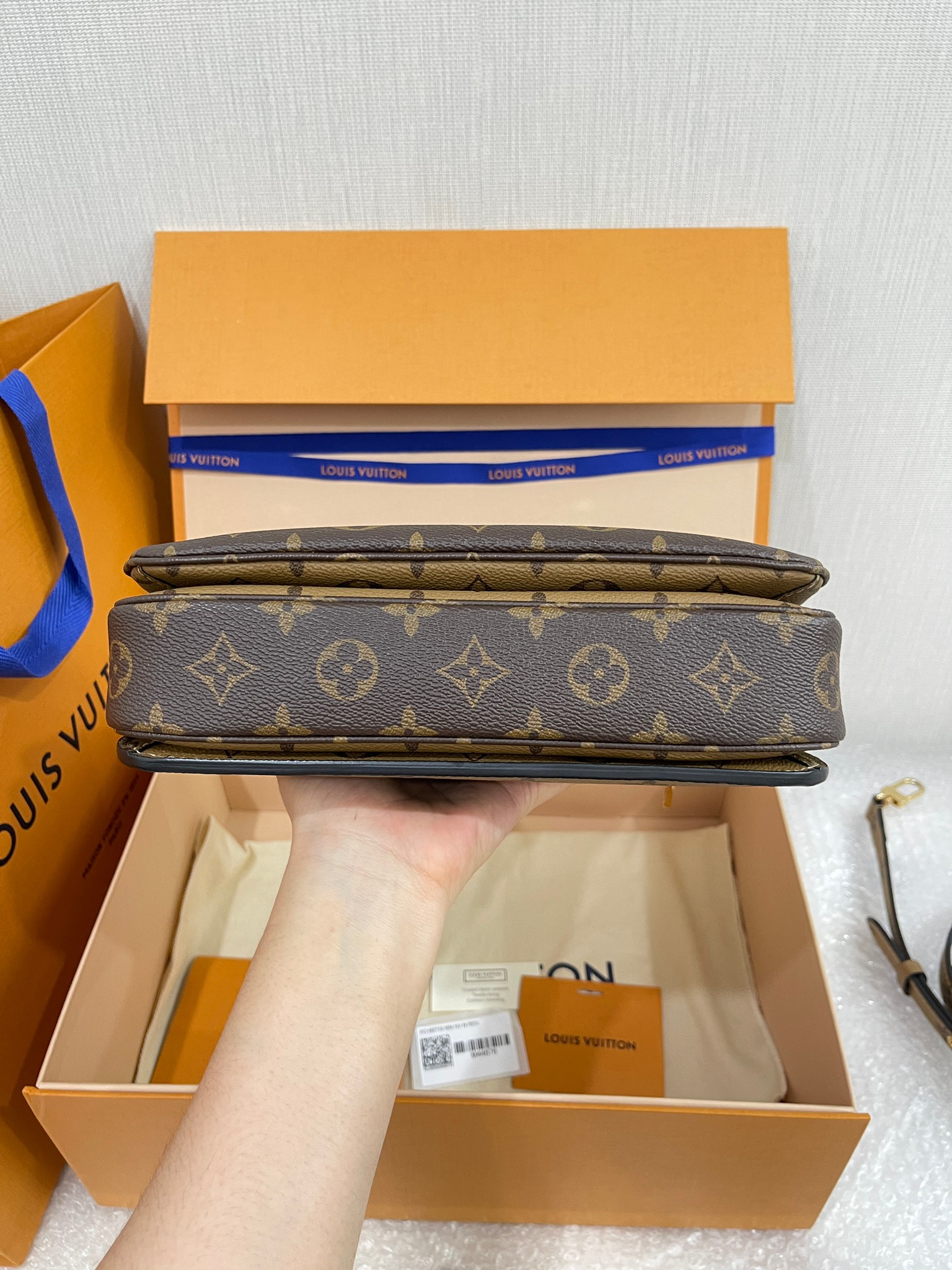 Lv Metis microchip fullset. ออกshop thai🇹🇭