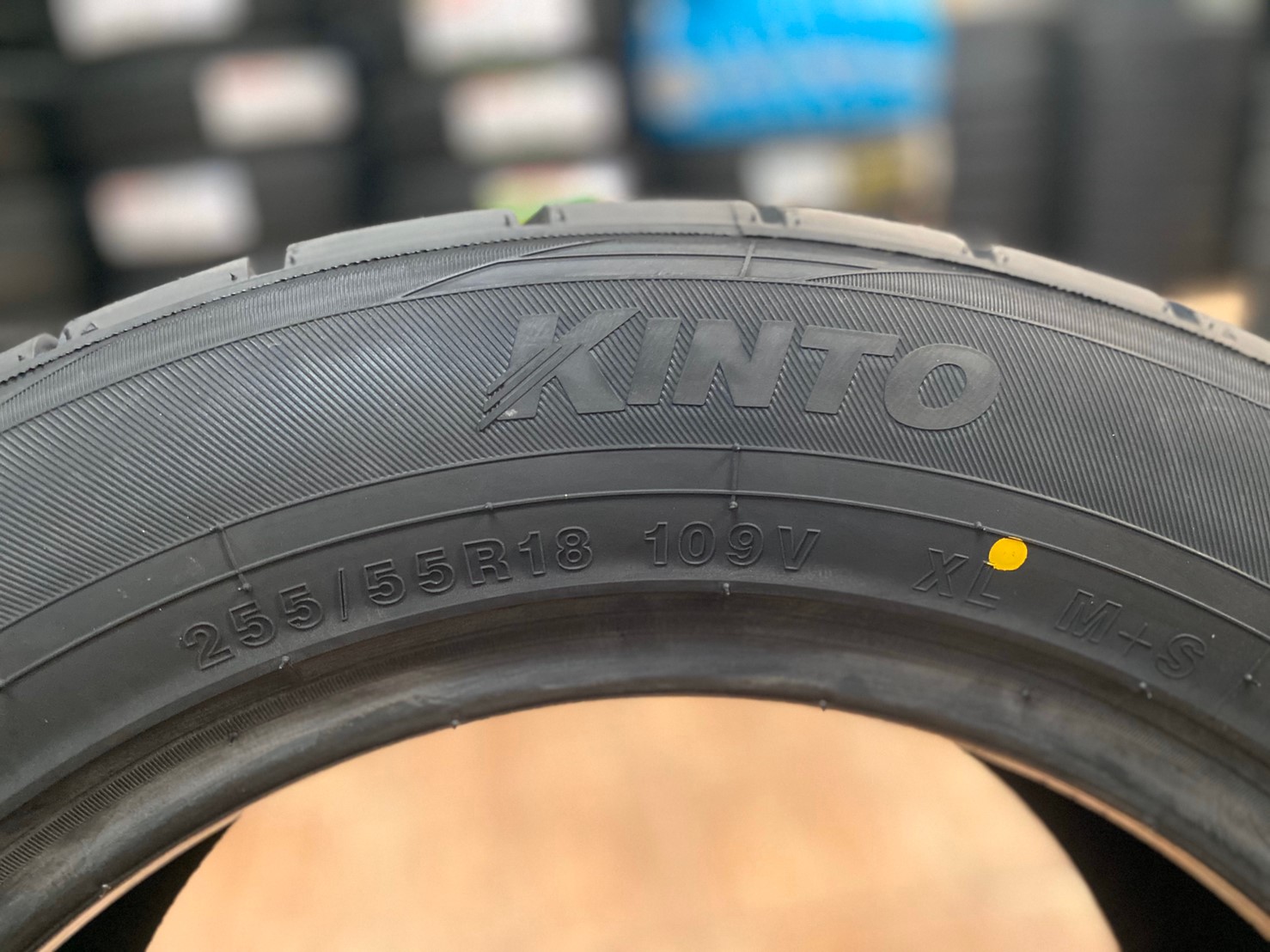 ยางใหม่ลายซิ่ง KINTO V36 255/55R18 ยางปี2020 ยางสายพันธุ์ญี่ปุ่น