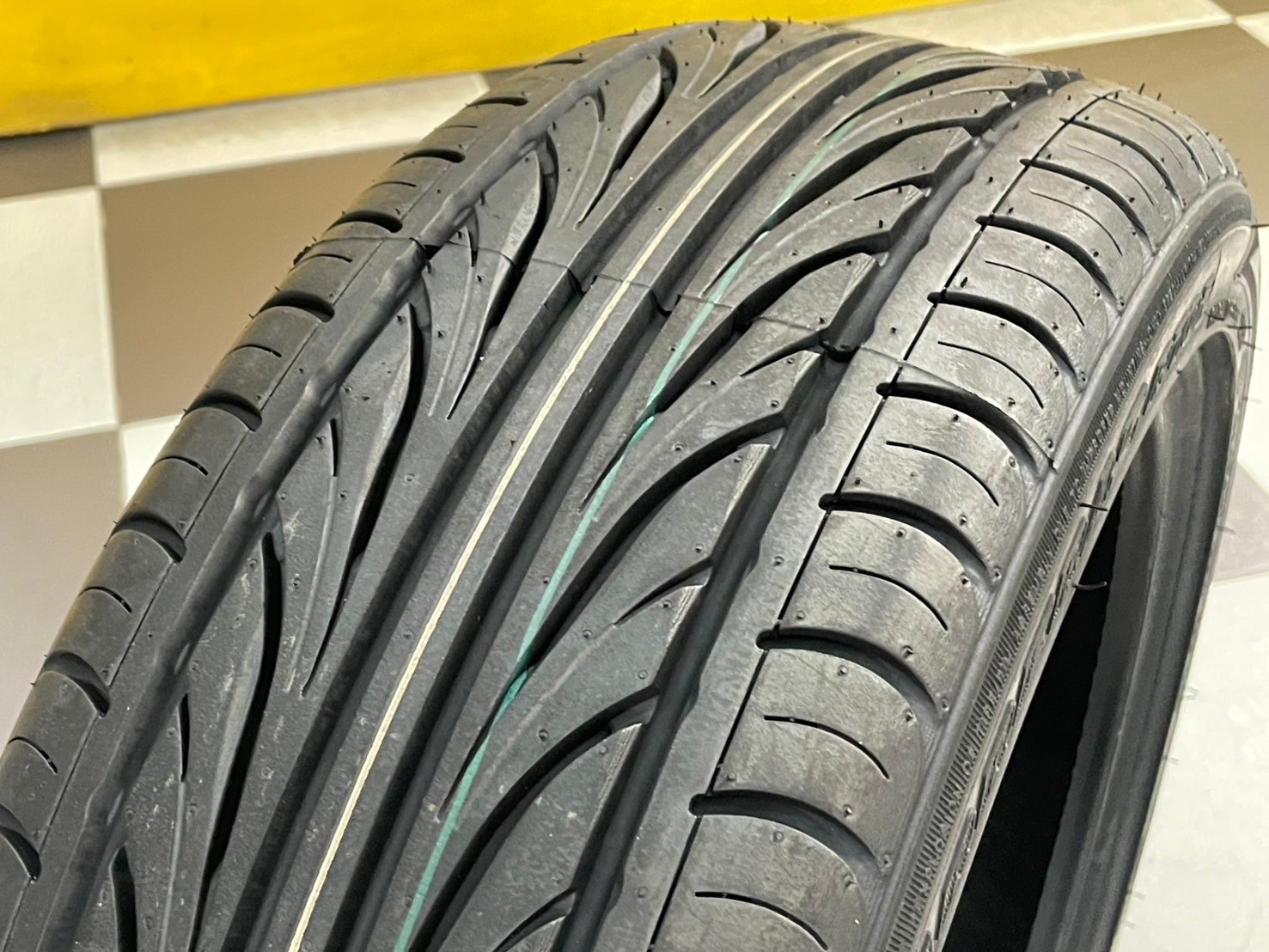 ยางใหม่ดีสโตน #Deestone CARRERAS R702 205/45R17 ยางใหม่ปี2025