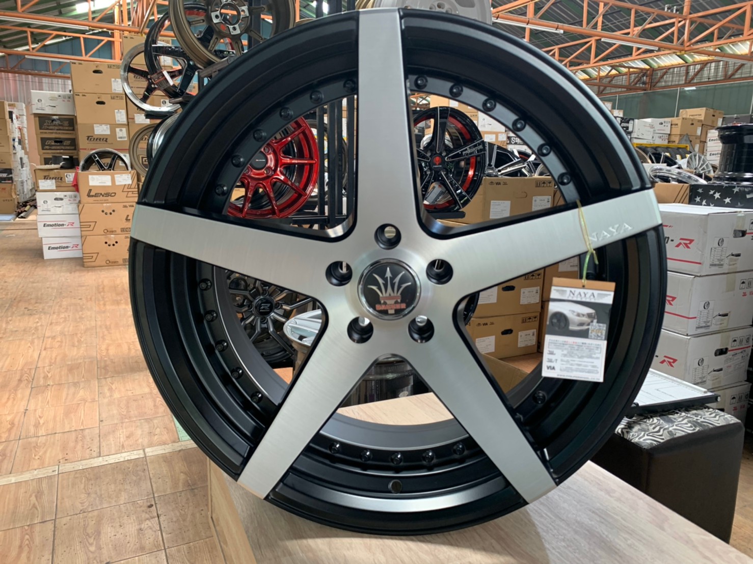 ล้อแม็กใหม่ขอบ20 สีดำหน้าเงา NAYA DAGGER 20x8.5/9.5 ET40 5x114.3