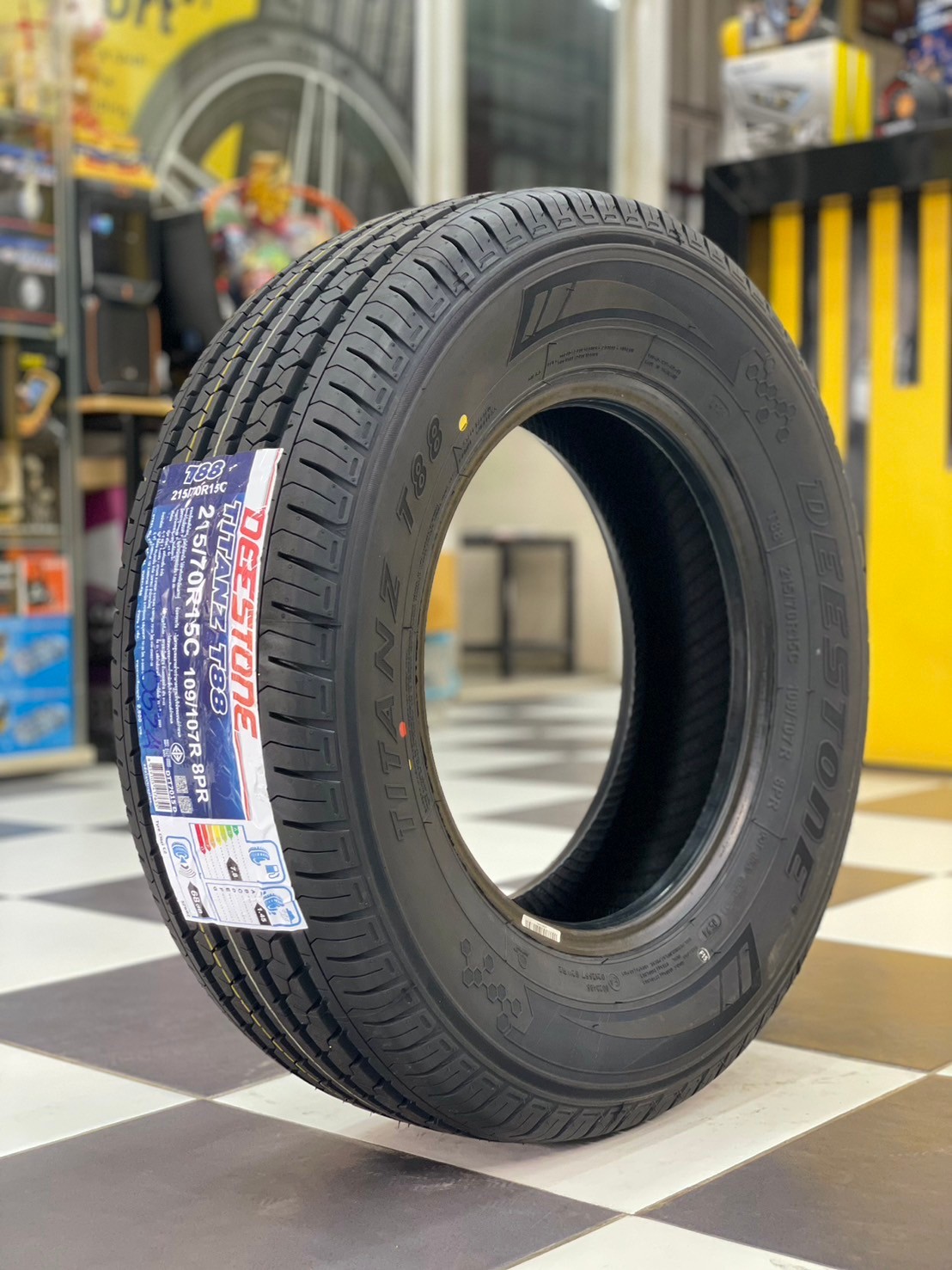 DEESTONE TITANZ T88 215/70R15 ยางใหม่ปี2024
