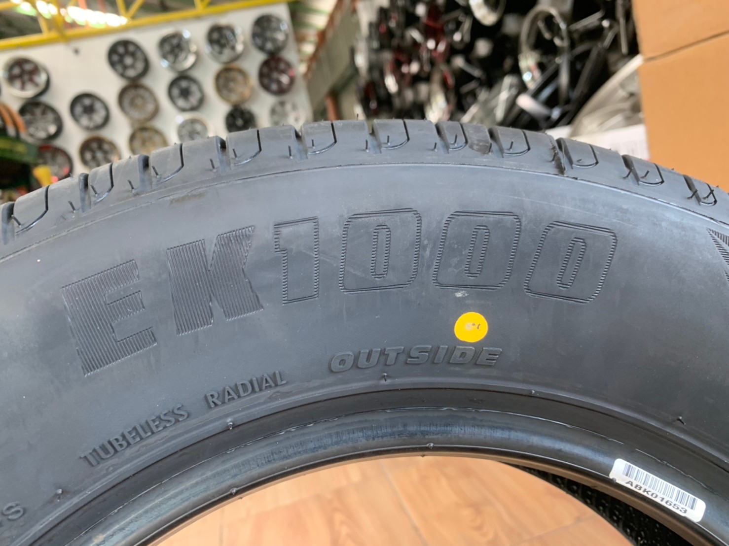 175/70R13 OTANI EK1000 ยางคุณภาพดี สมรรถนะสูง นุ่มเงียบ ยางใหม่ปี2021 ราคาพิเศษพร้อมติดตั้งฟรี สามารถสอบถามเพิ่มเติมได้ค่ะ