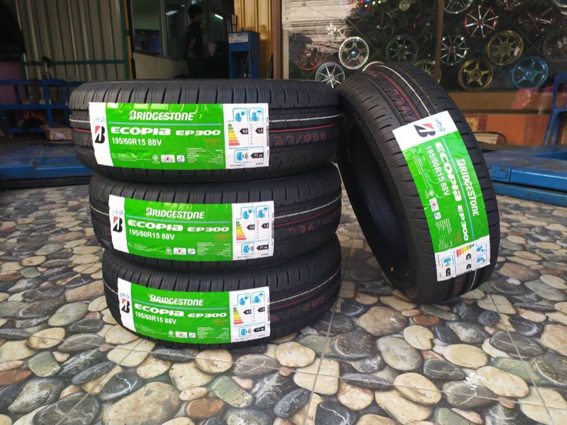 Bridgestone Ecopla EP300 195/60R15