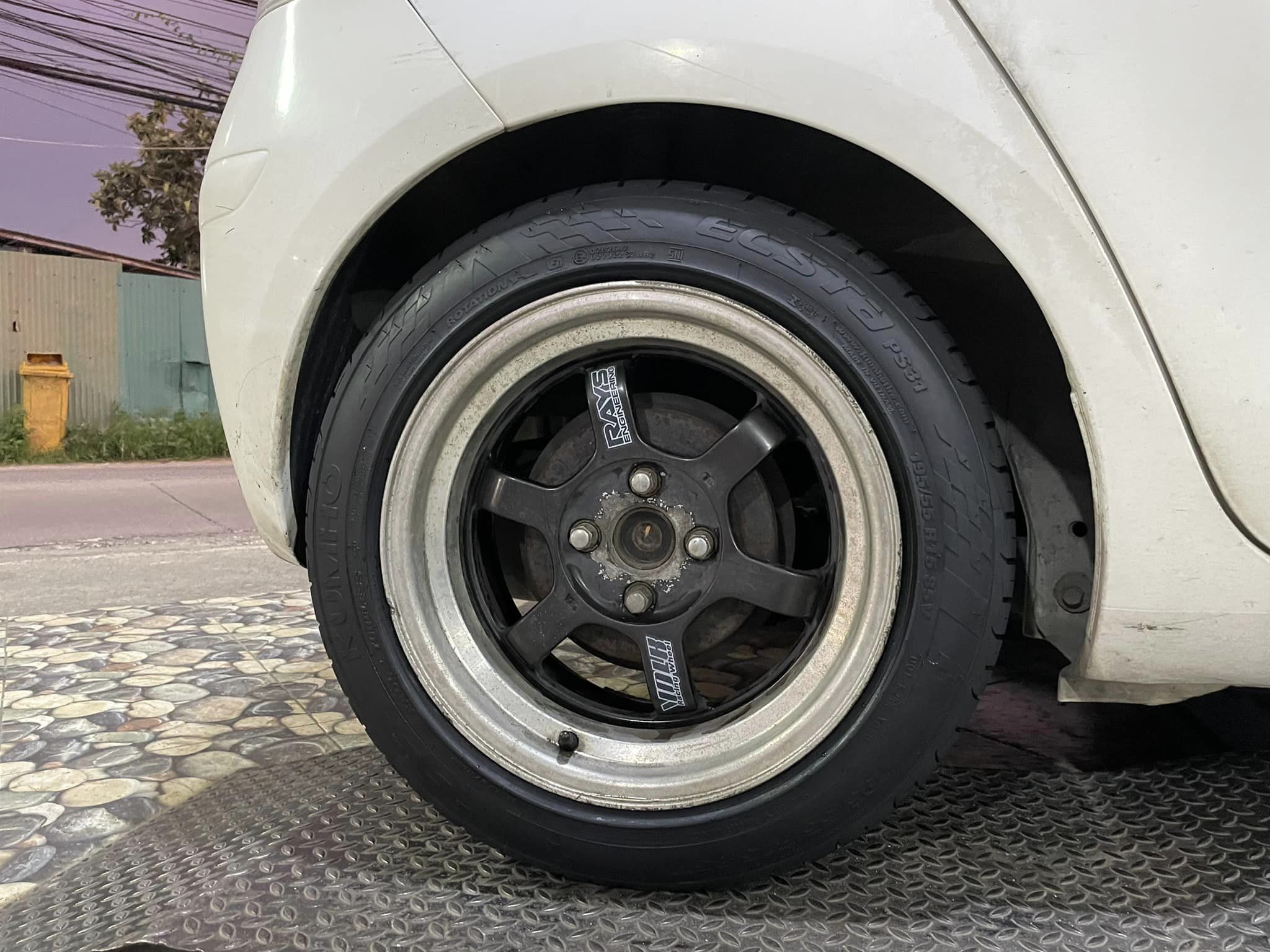 #TOYOTA_YARIS เปลี่ยนยาง #KUMHO_PS31_195/55R15