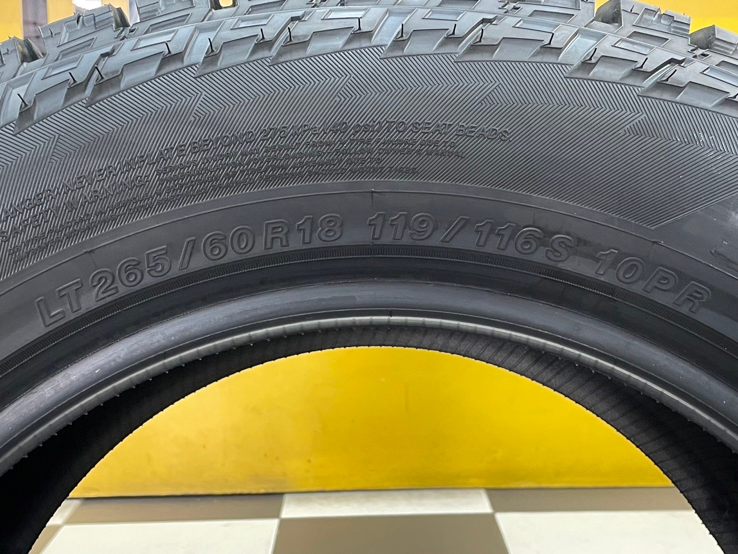 ยางใหม่ YOKOHAMA GEOLANDAR A/T G015 265/60R18 ยางใหม่ปี2024