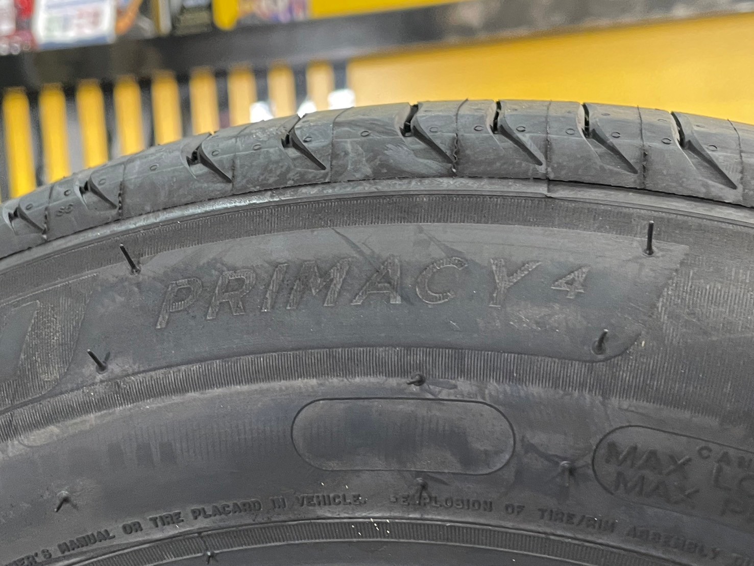 ยางมิชลิน Michelin Primacy 4ST 195/60R15 ยางปี23