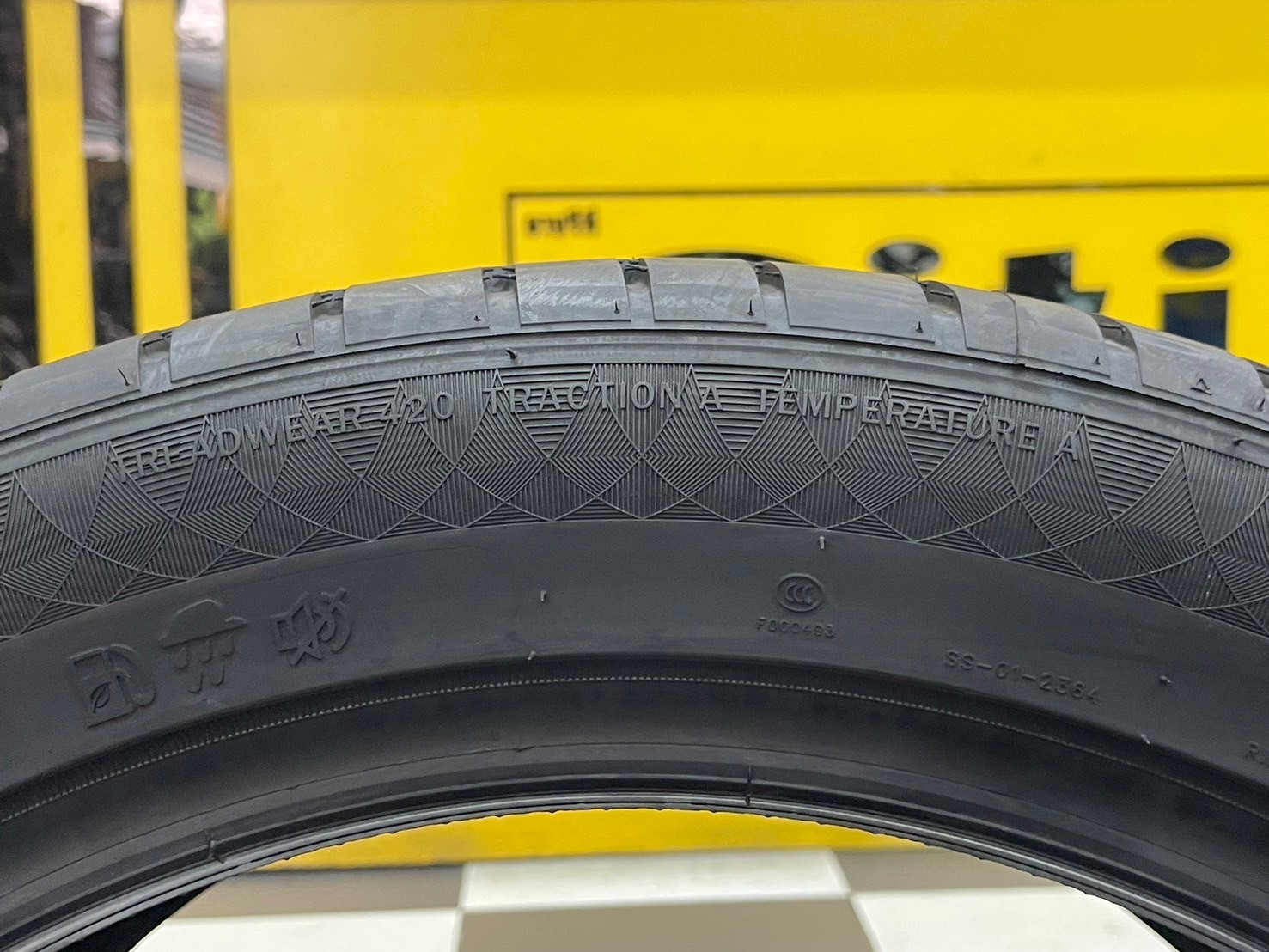 ยางใหม่ คูสโตน KUSTONE PASSION P9 275/40R18 ยางใหม่ปี2024
