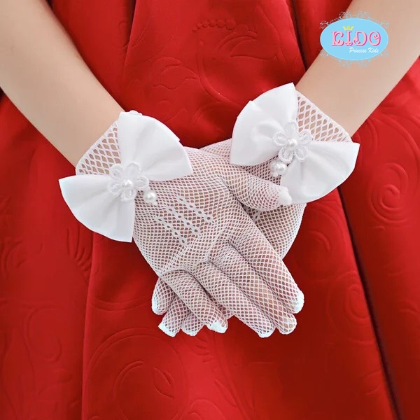 ถุงมือเด็ก(มีหน้าร้านอยู่รัชดา)GS1สีขาว แบบตาข่ายสั้นติดโบว์ดูน่ารักมากเลย