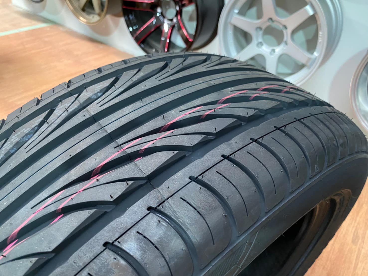 265/60R18 ยางใหม่ดีสโตน Deestone R702 ยางปี2020 ยางสปอร์ตคุณภาพดี