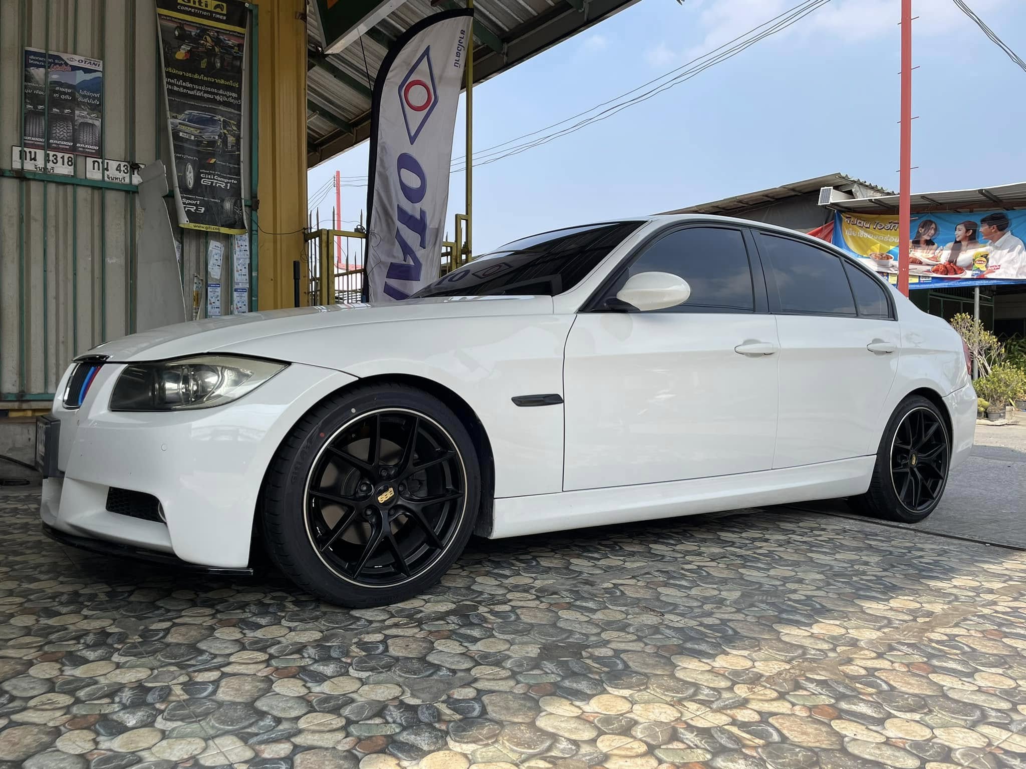 🚗#BMW_320d🛞 🛞#ยางจีที #ยางสปอร์ตสมรรถนะการขับขี่สูง 🛞 🛞#Giti_SportS2 235/40R18🛞 🛠#Giti_SportS2 255/35R18🛞